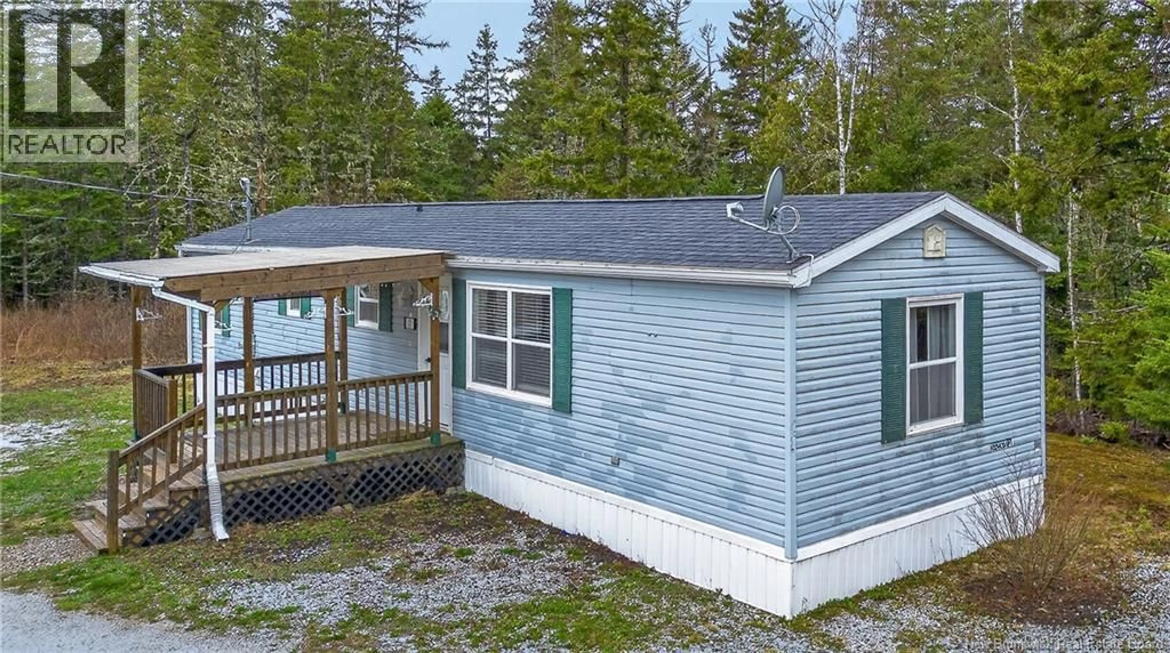 Home with vinyl exterior material, water/lake/river/ocean view for 17 SHEP'S LANE, Salt Springs New Brunswick E5N4K3