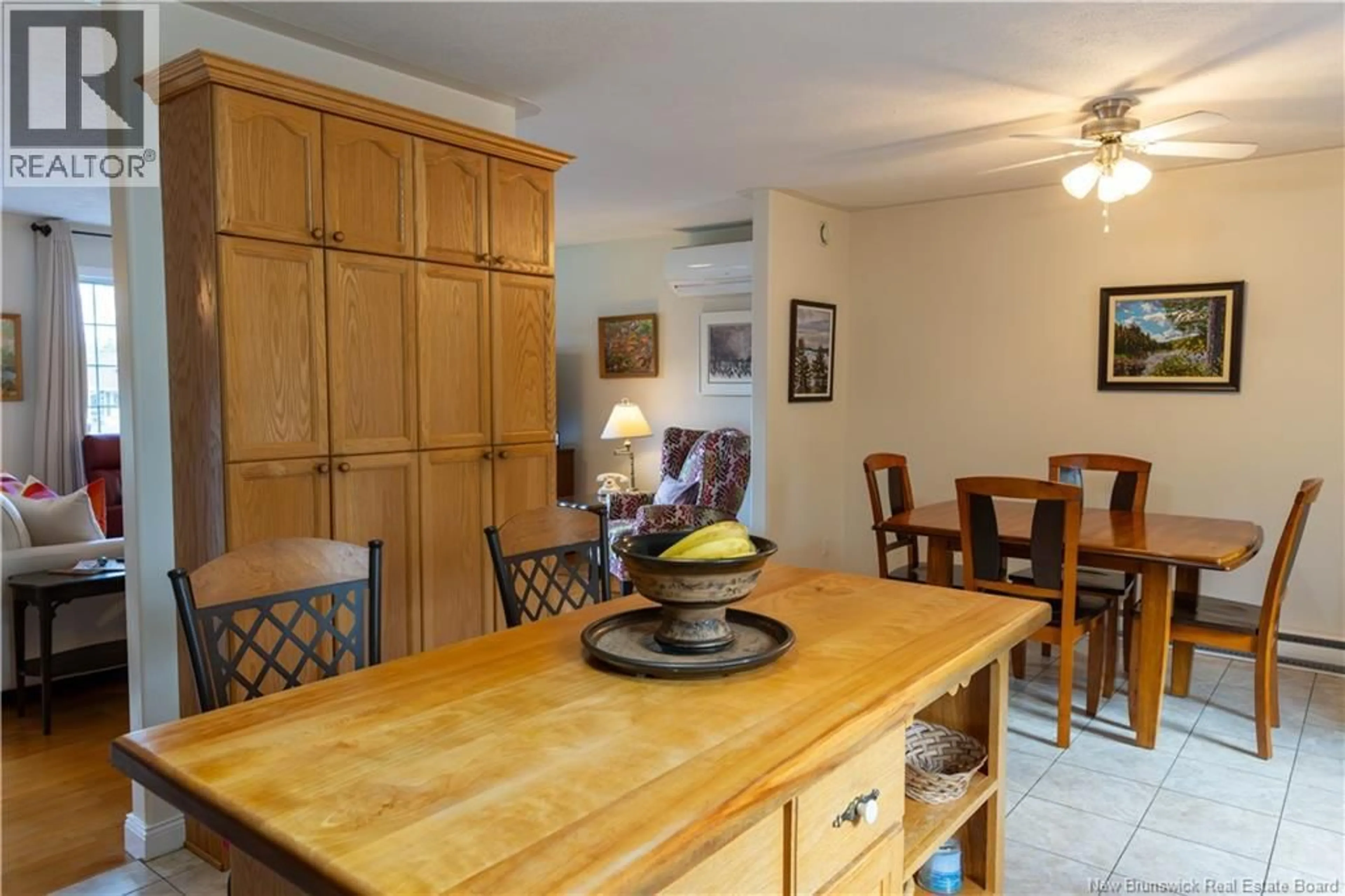 Dining room, wood/laminate floor for 173 FERNWOOD DRIVE, Fredericton New Brunswick E3A9N9