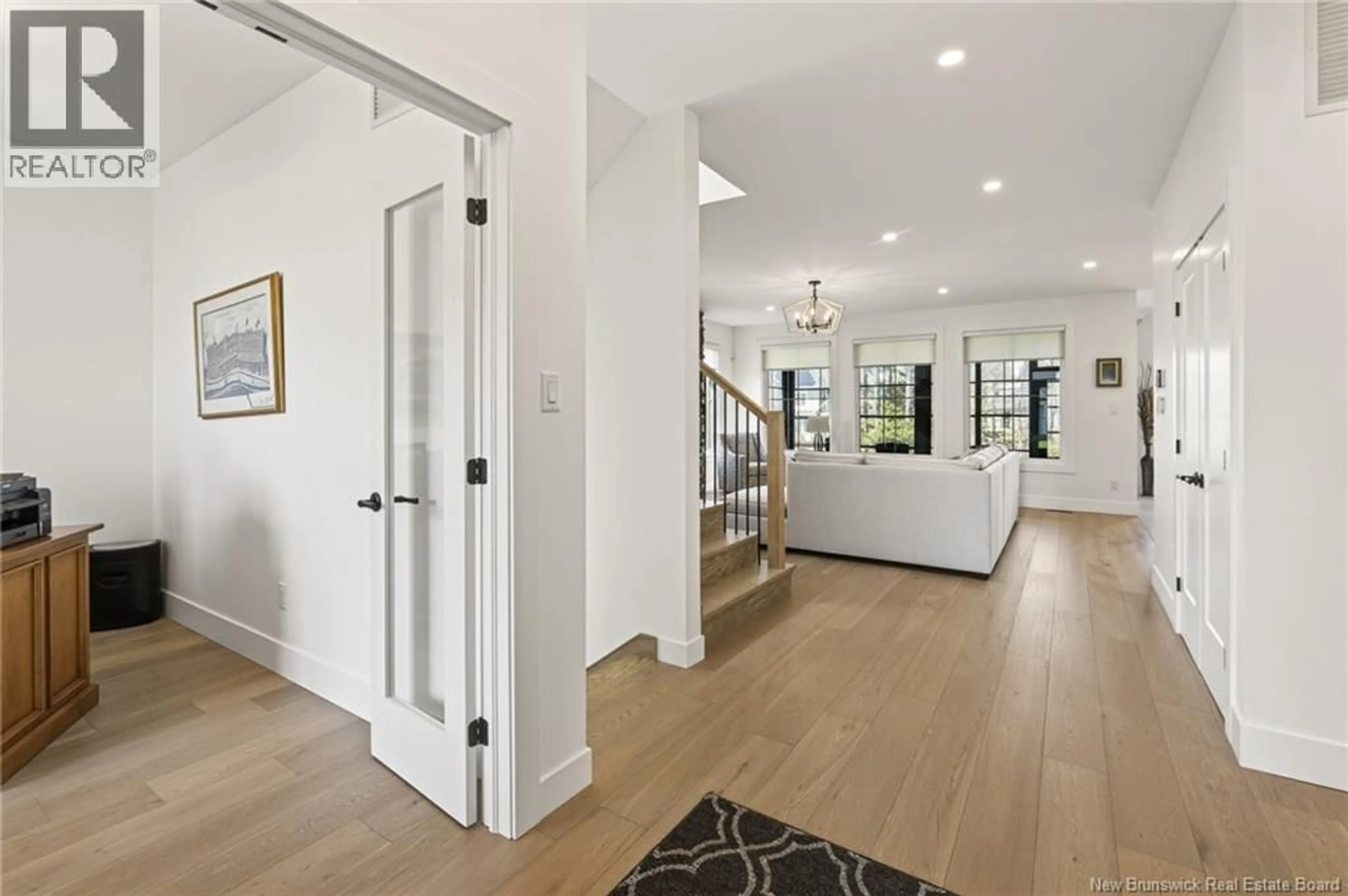 Indoor entryway for 77 BOUCHARD STREET, Dieppe New Brunswick E1A9T9