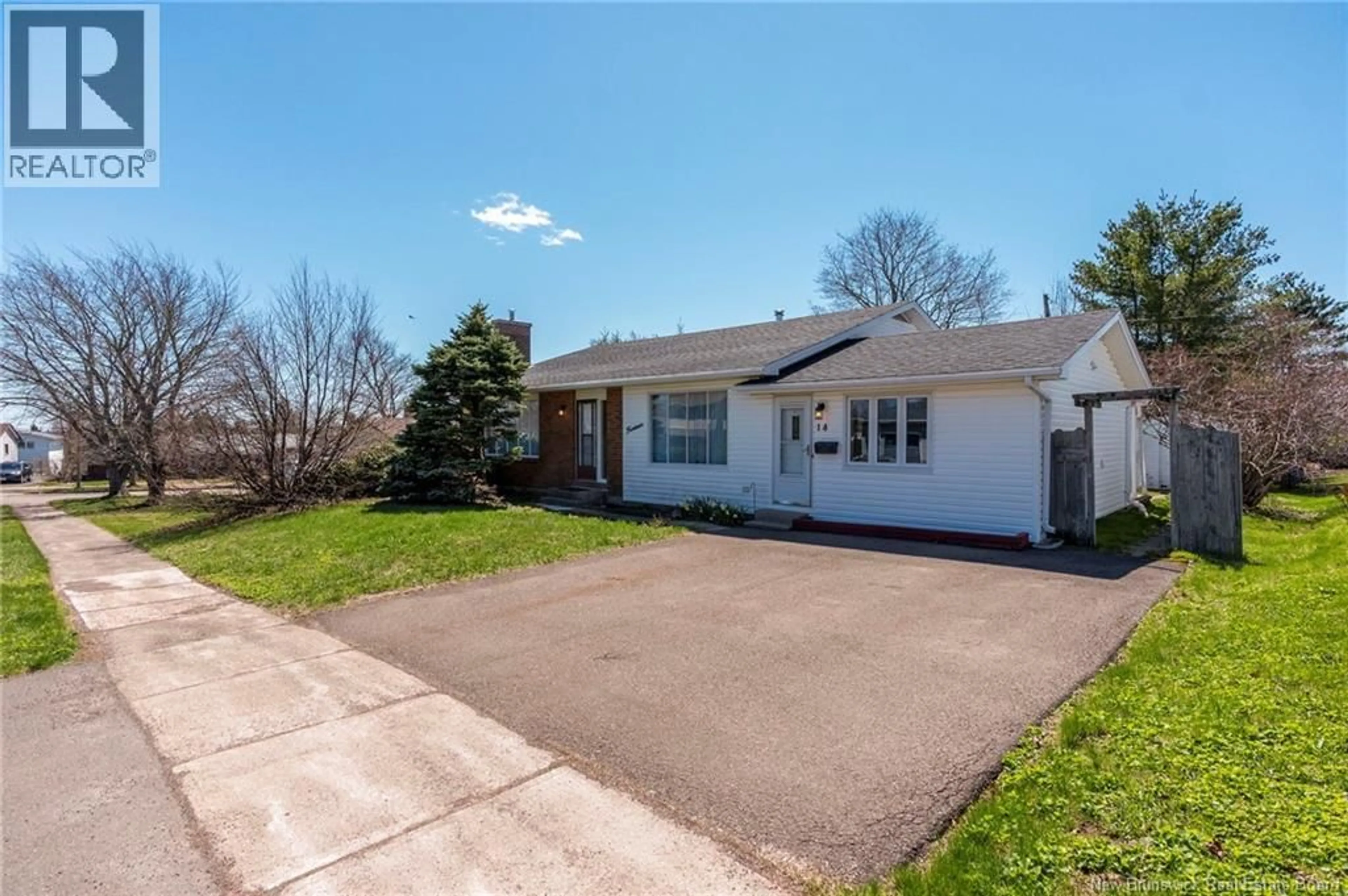Home with vinyl exterior material, street for 14 MARQUETTE AVENUE, Moncton New Brunswick E1A5L8