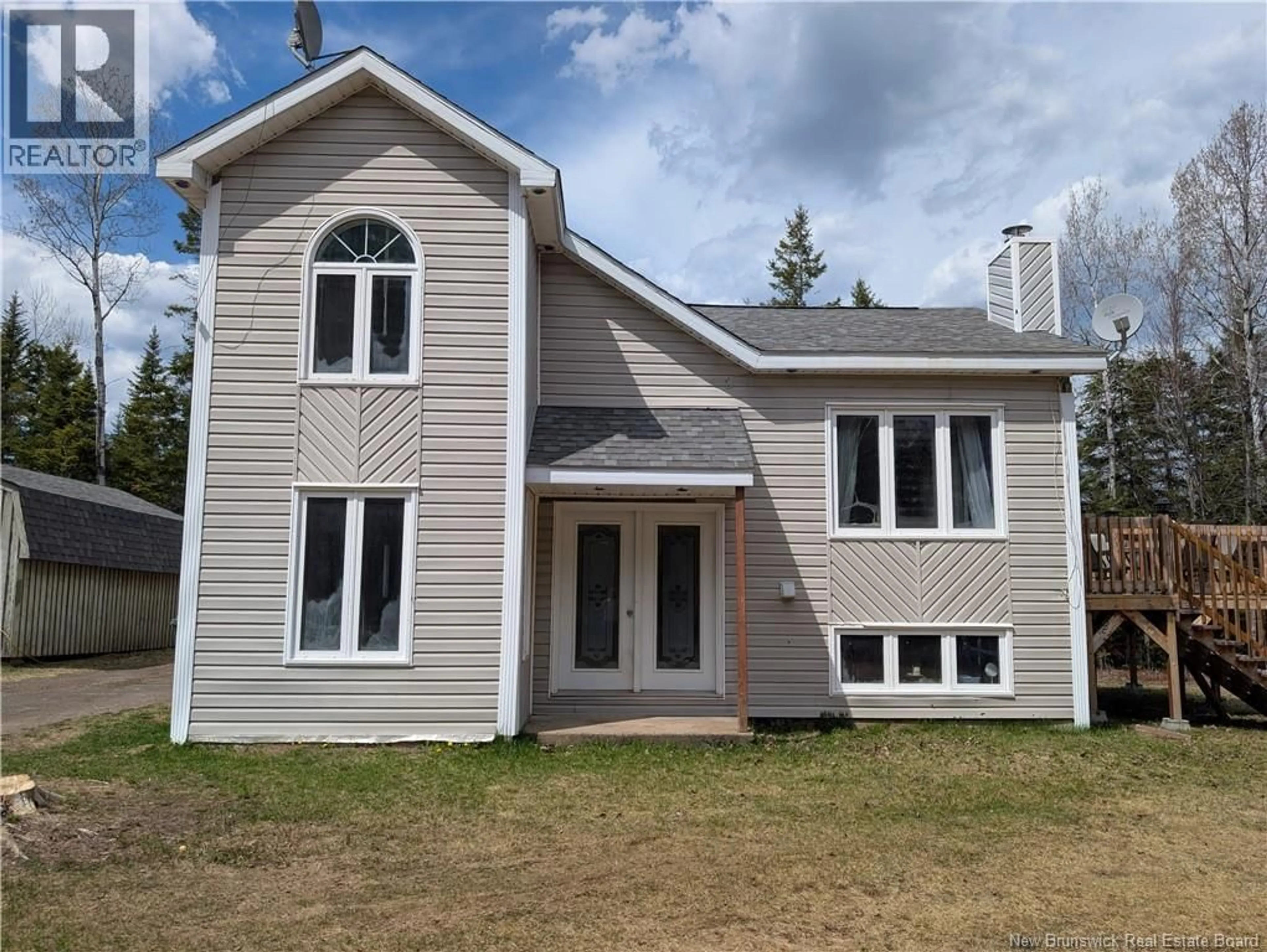 Home with vinyl exterior material, unknown for 161 CHEMIN ALPHONSE, Petit-Rocher New Brunswick E8J1X9