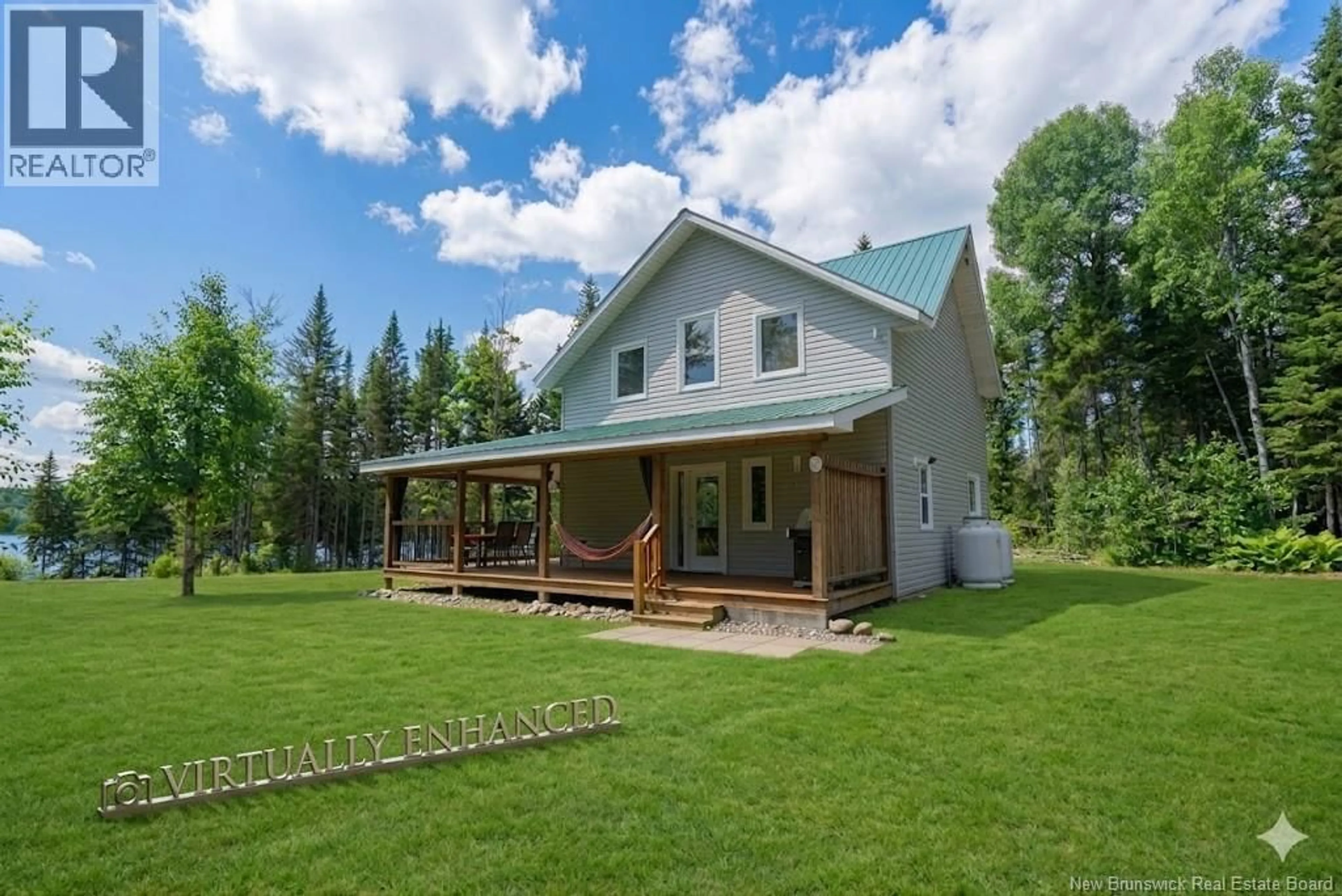 Home with vinyl exterior material, building for 120 WARKS POINT ROAD, Keswick Ridge New Brunswick E6L0B2