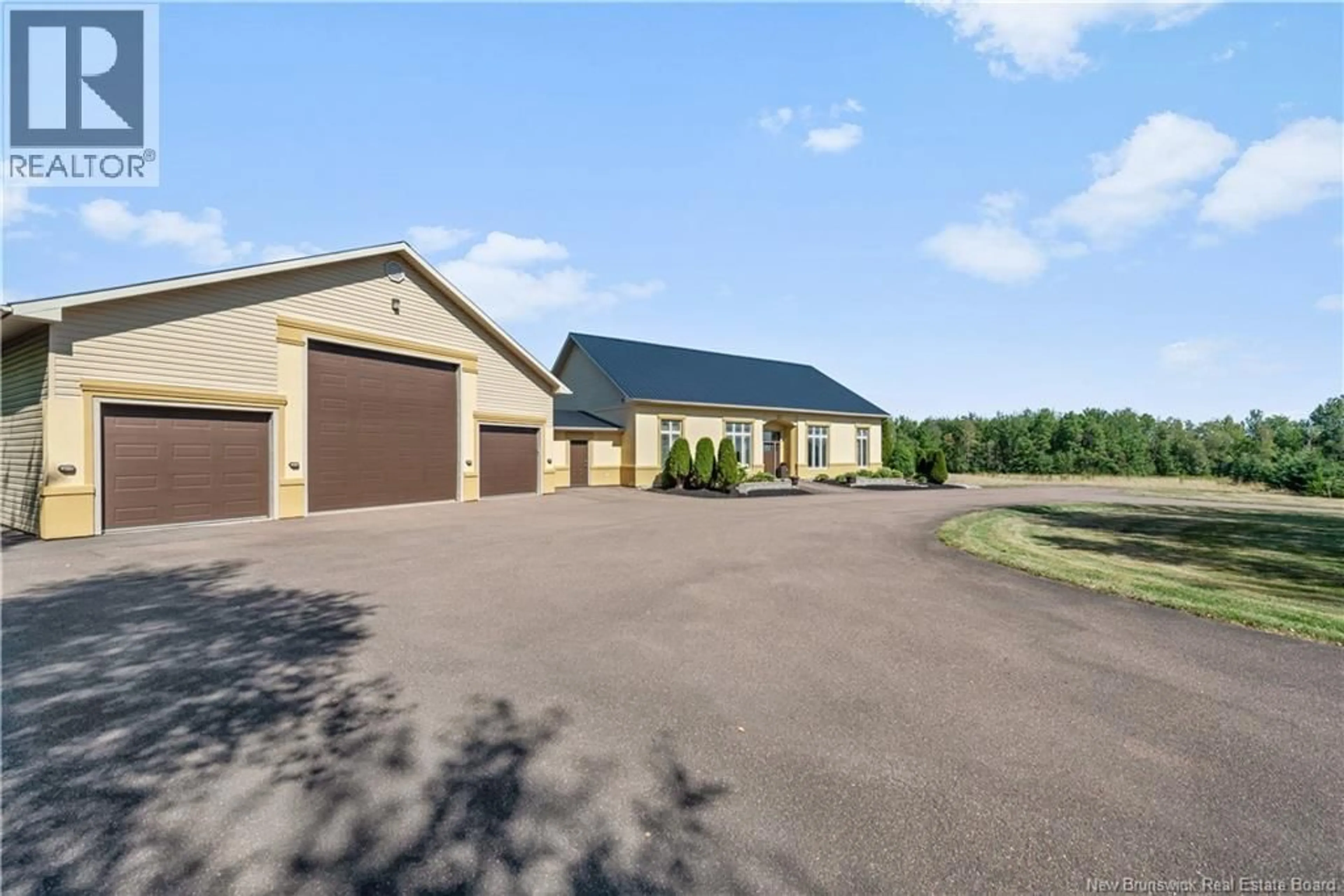 A pic from outside/outdoor area/front of a property/back of a property/a pic from drone, unknown for 2401 NB-132 ROUTE, Greater Lakeburn New Brunswick E1H4Z7