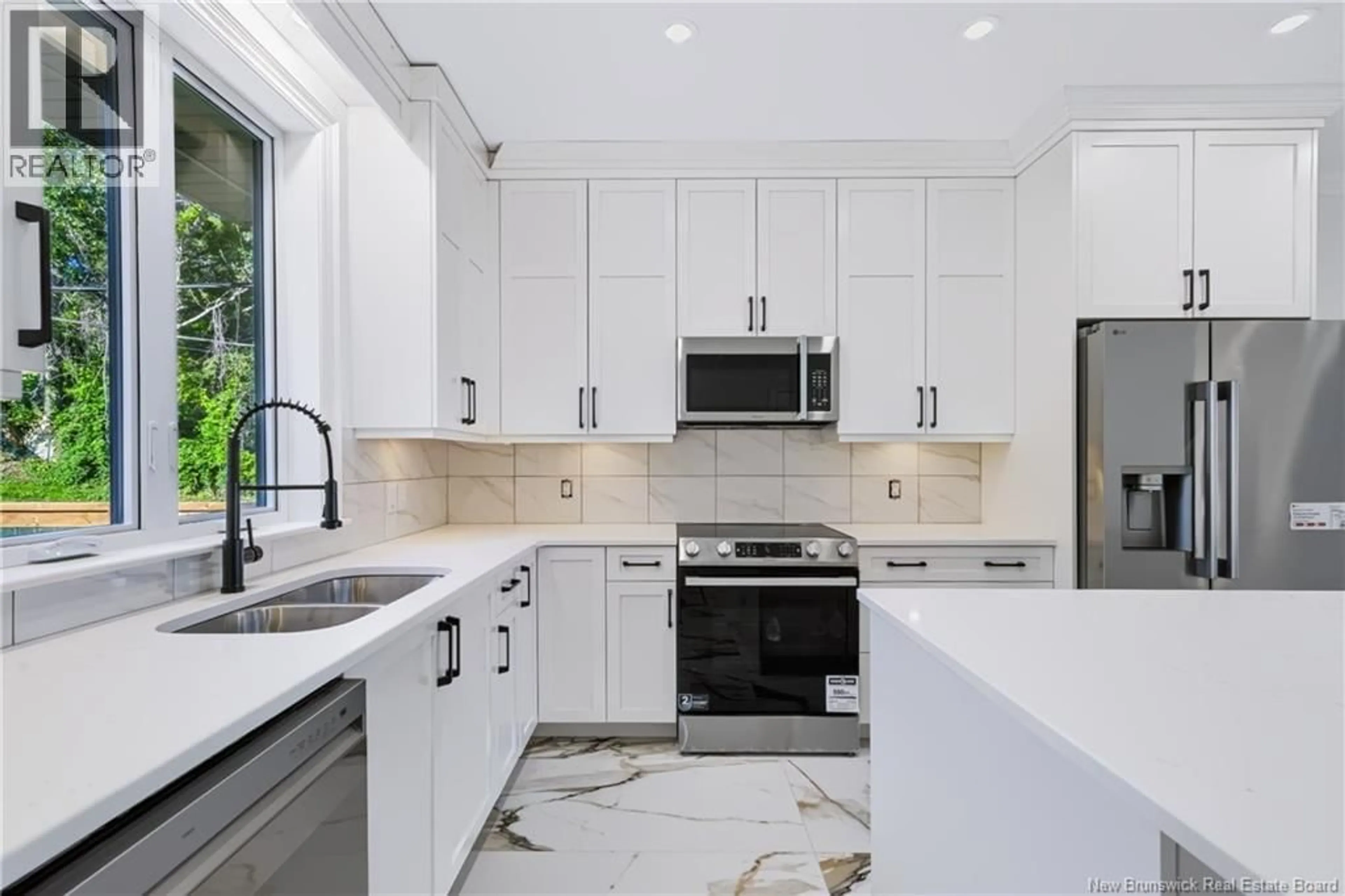 Contemporary kitchen, ceramic/tile floor for 16 MAYFLOWER STREET, Fredericton New Brunswick E3C1L5