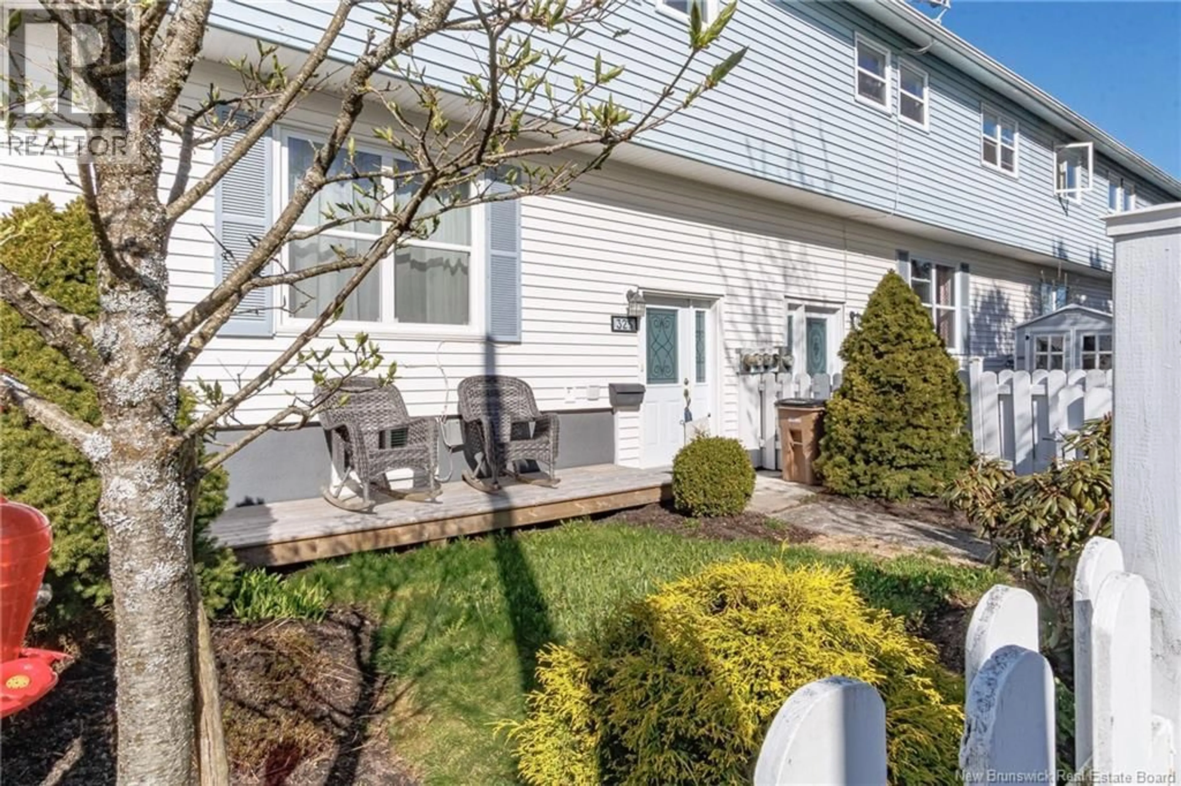 Unknown for 325 TARTAN STREET, Saint John New Brunswick E2K4G9