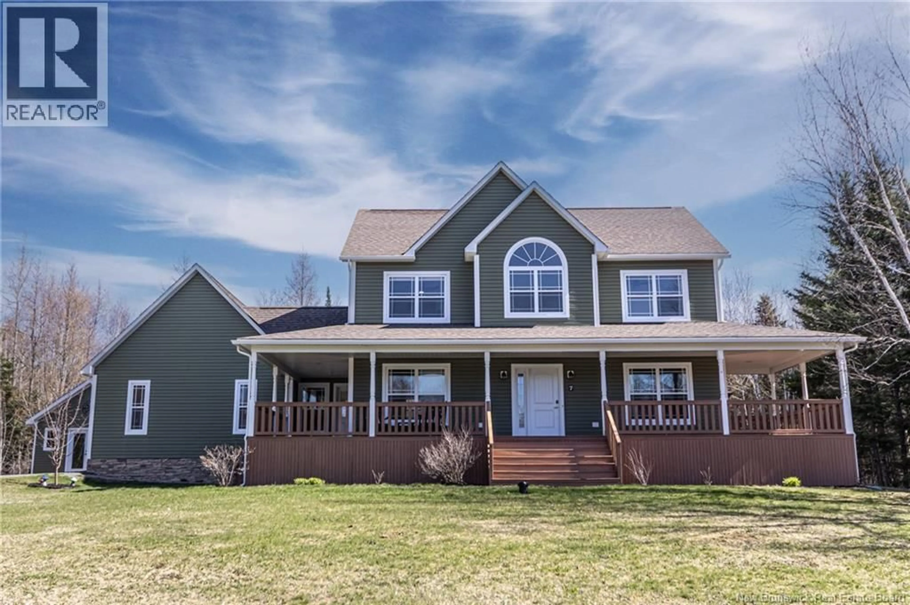 Home with vinyl exterior material, unknown for 7 HAMMOND CRESCENT, Lincoln New Brunswick E3B8T4