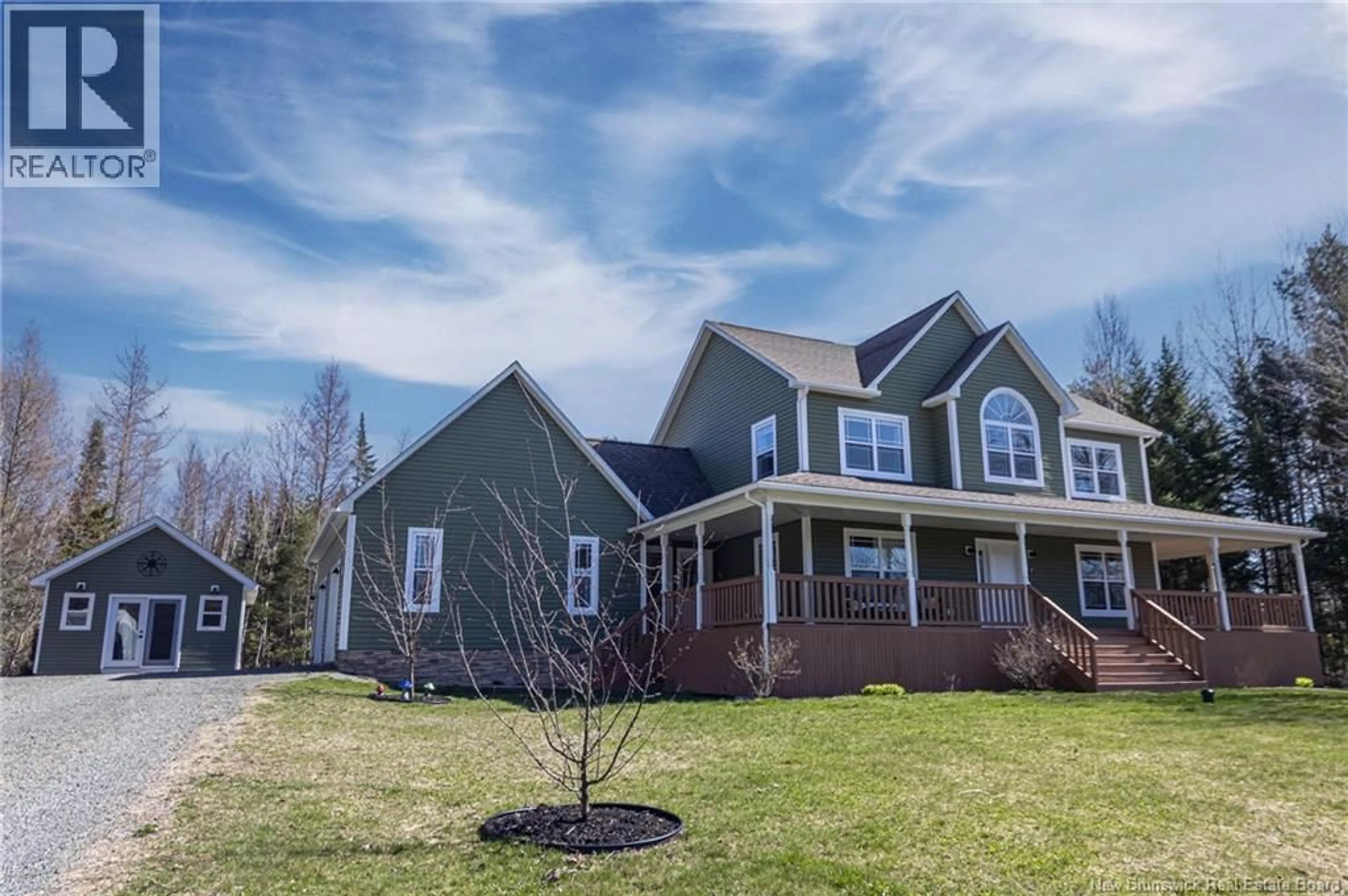 Home with vinyl exterior material, street for 7 HAMMOND CRESCENT, Lincoln New Brunswick E3B8T4