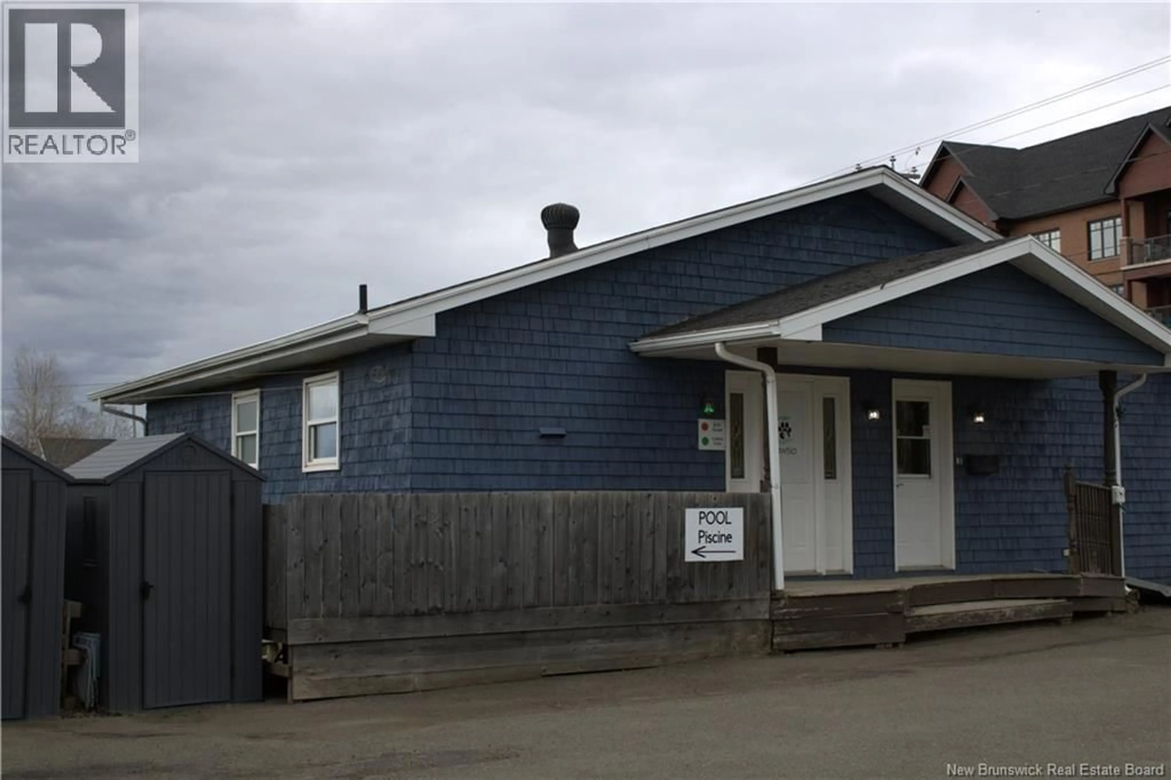Unknown for 402 HIGHLANDVIEW ROAD, Moncton New Brunswick E1A2L3