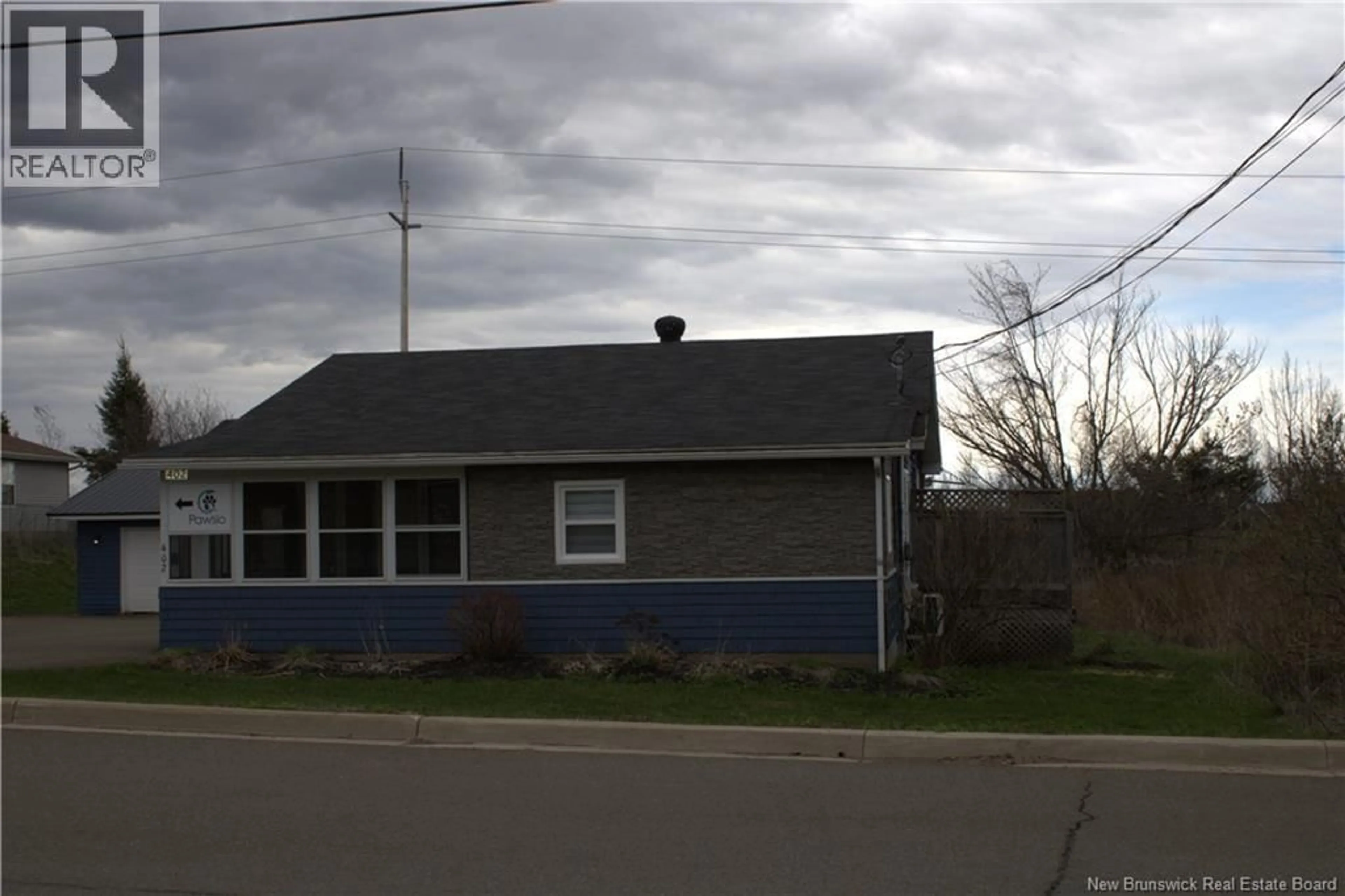 Unknown for 402 HIGHLANDVIEW ROAD, Moncton New Brunswick E1A2L3