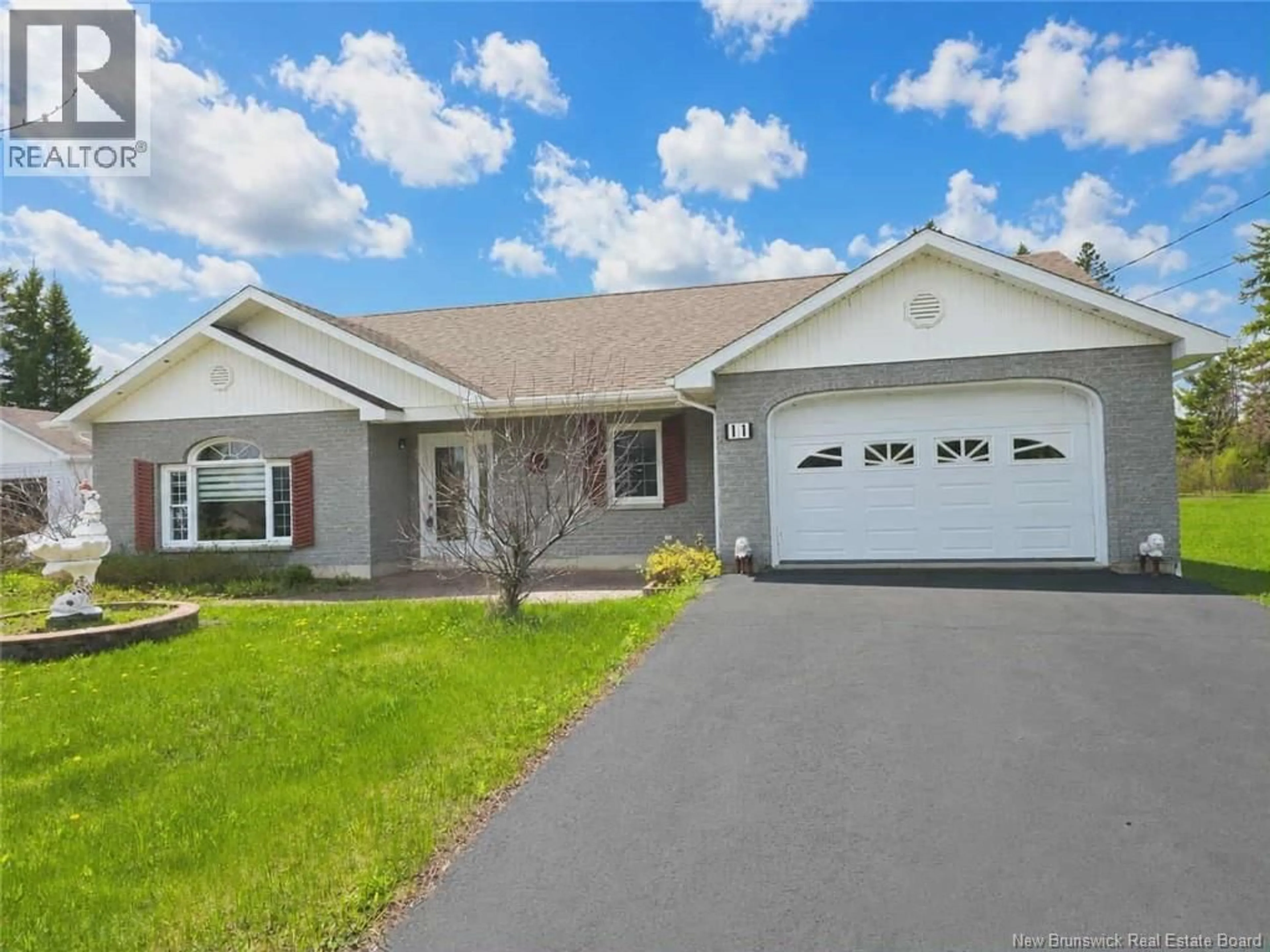 Home with vinyl exterior material, street for 11 RUE DES CEDRES, Nigadoo New Brunswick E8K3T8