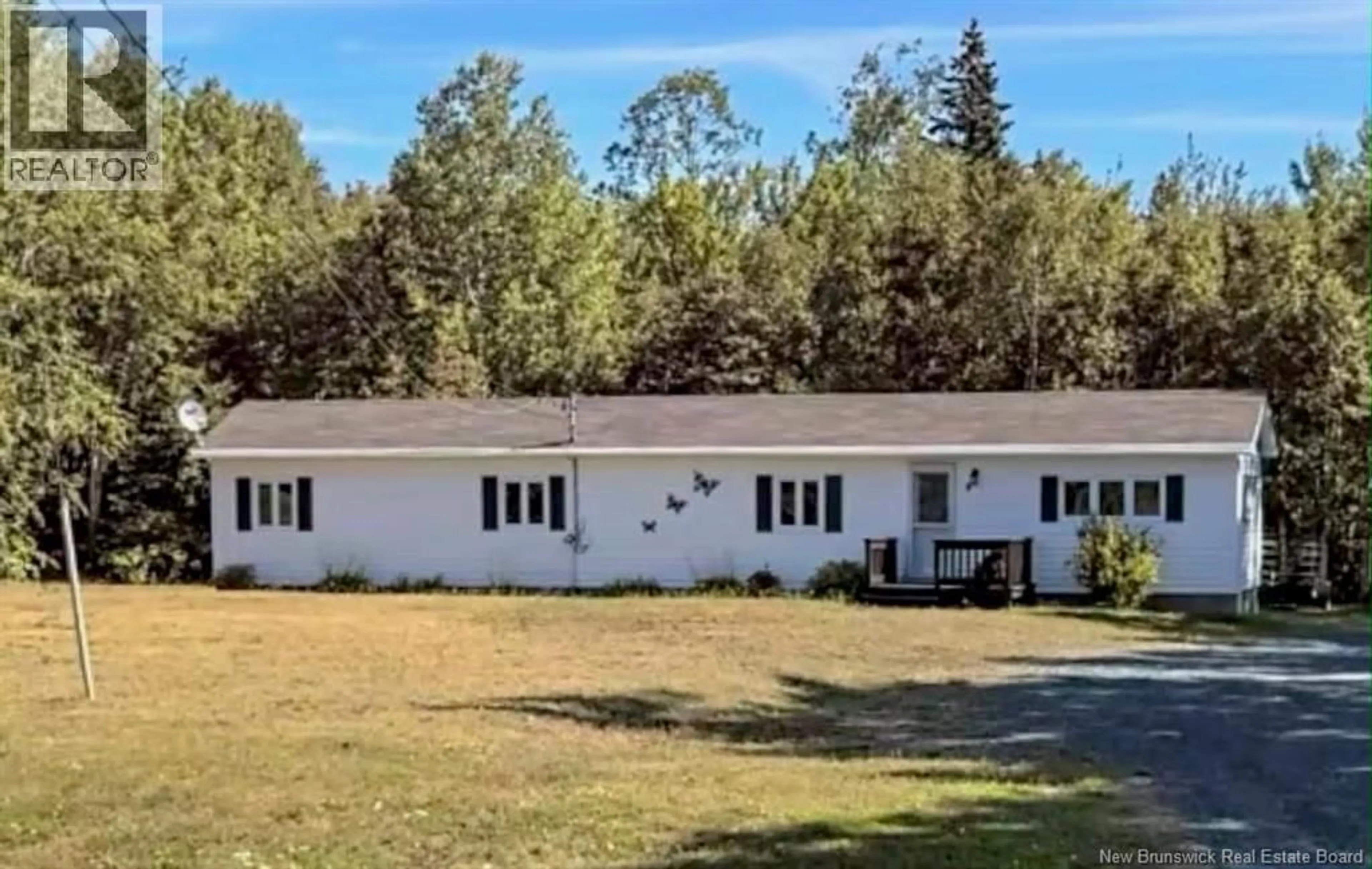A pic from outside/outdoor area/front of a property/back of a property/a pic from drone, unknown for 8 CH ALPHONSE, Petit-Rocher New Brunswick E8J1X6