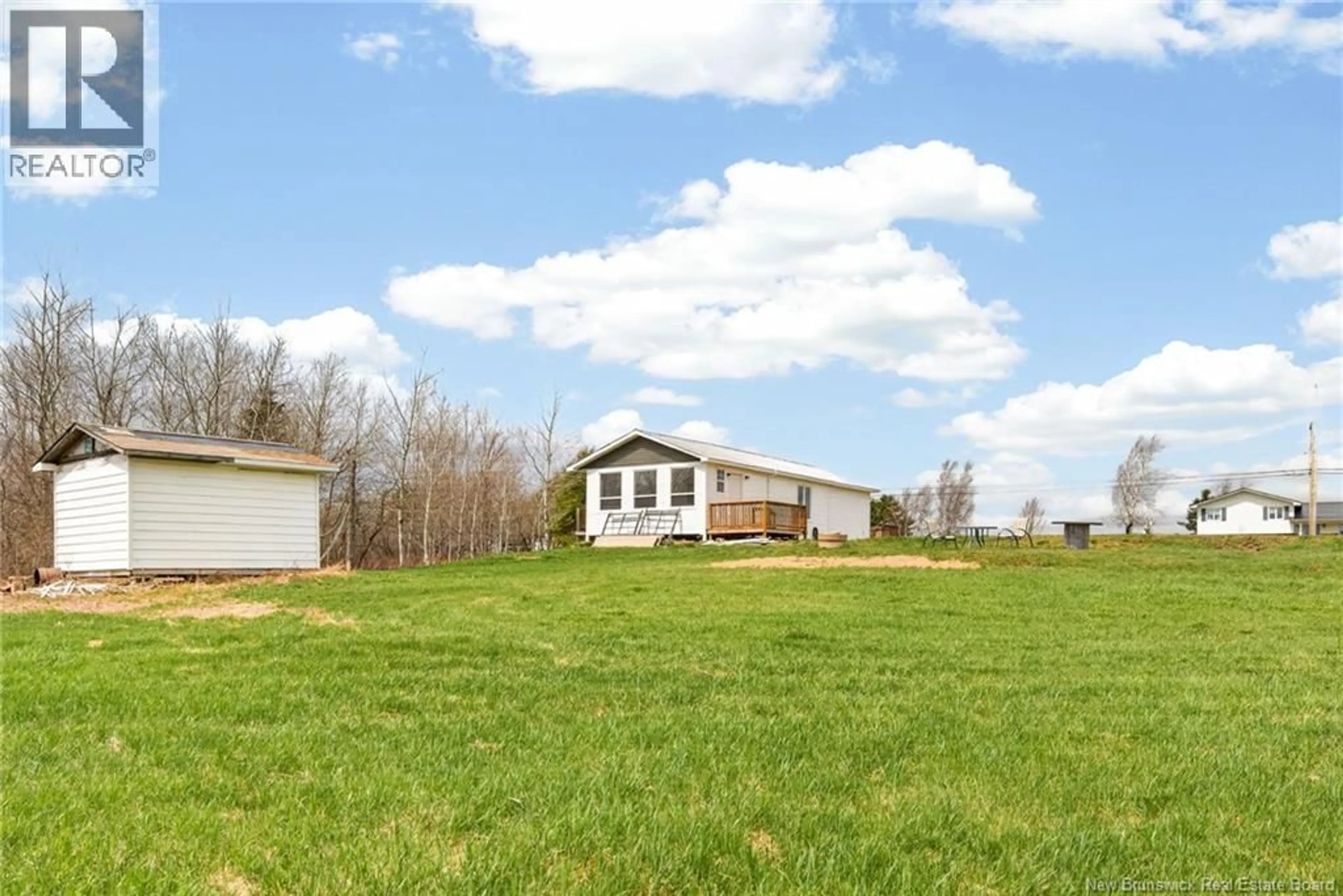 A pic from outside/outdoor area/front of a property/back of a property/a pic from drone, unknown for 1611 ROUTE 515, Sainte-Marie-De-Kent New Brunswick E4S2A7