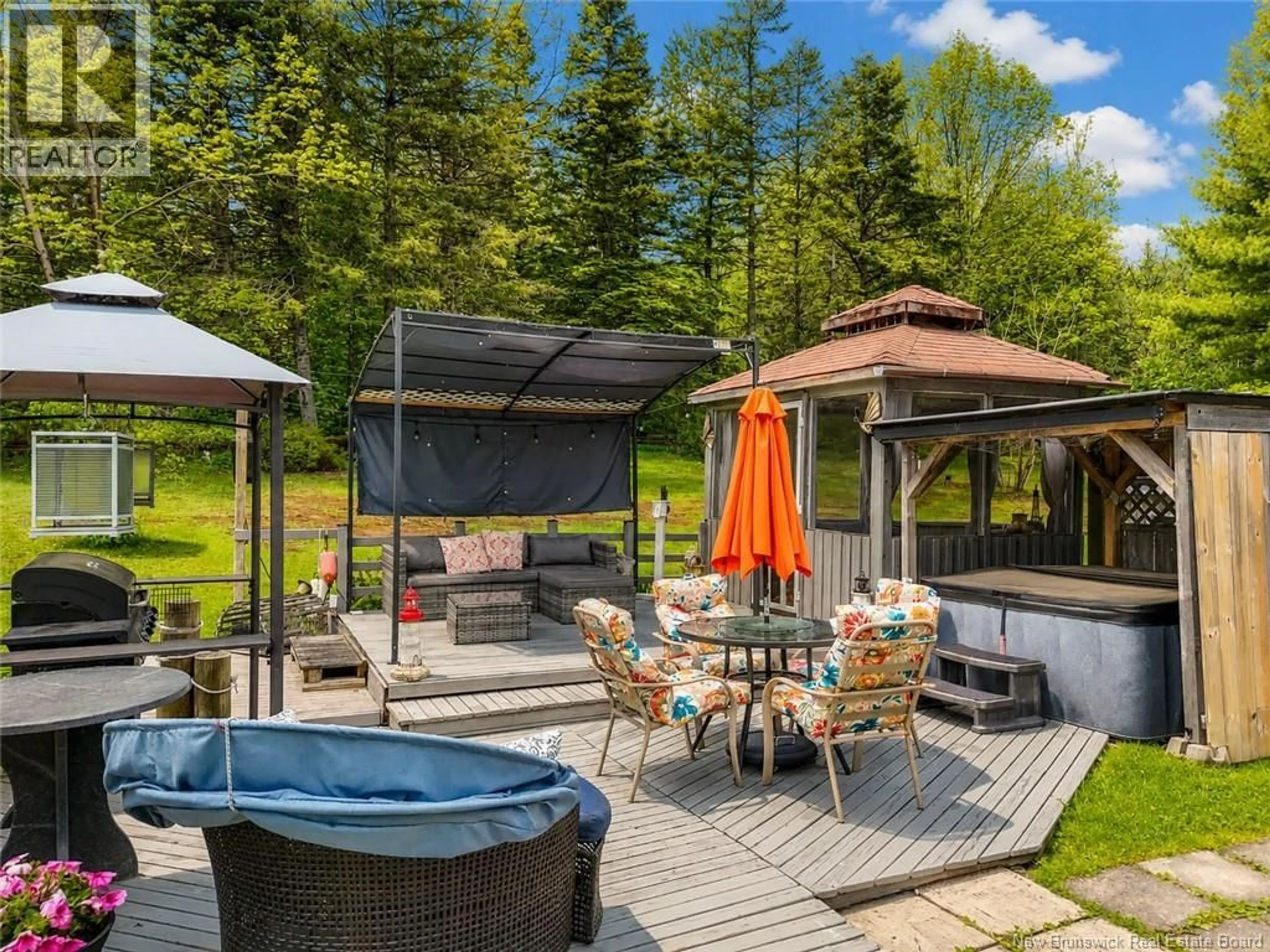 Patio, unknown for 398 TWEEDSIDE ROAD, Harvey New Brunswick E6K2H8