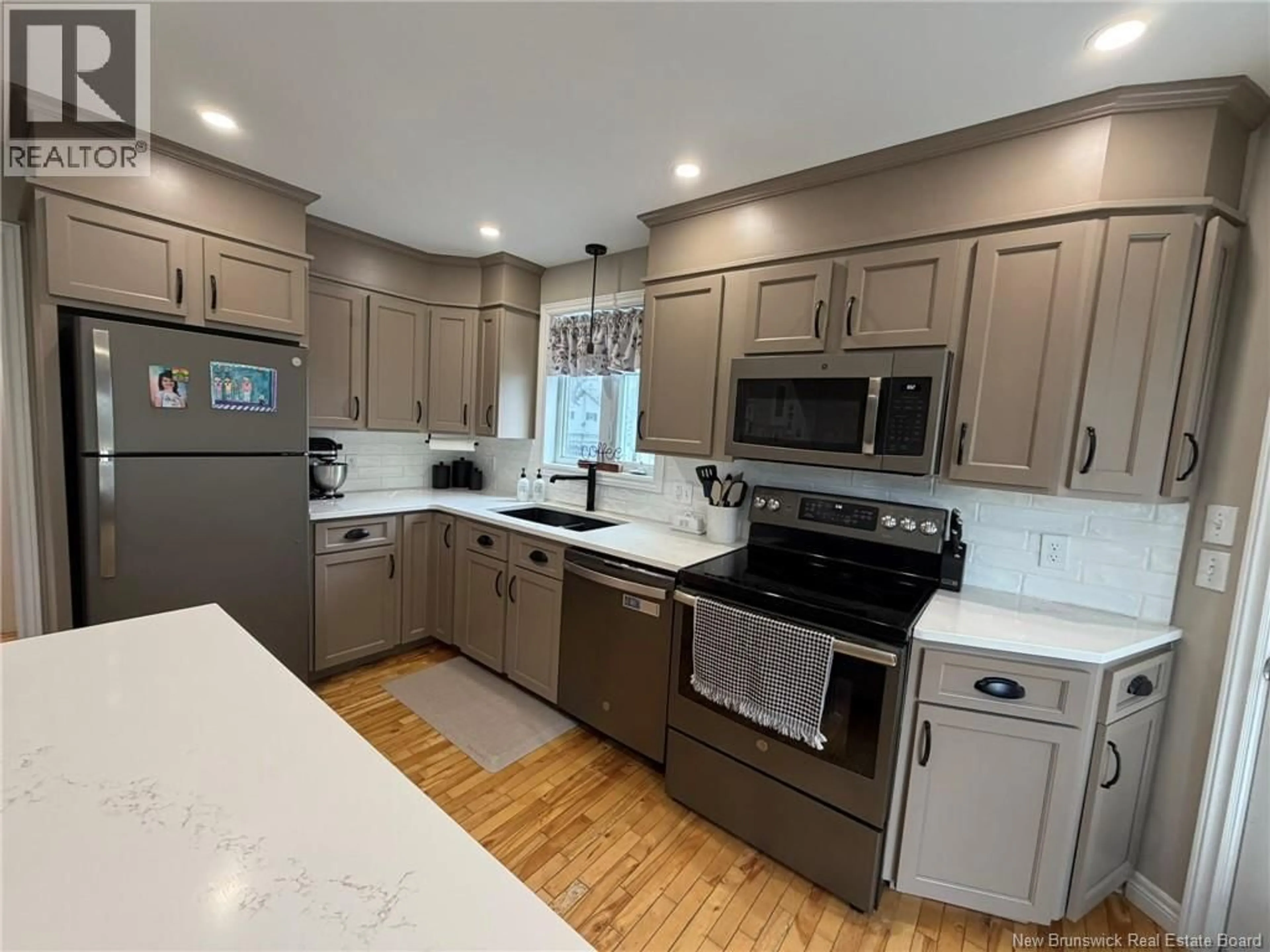 Open concept kitchen, ceramic/tile floor for 196 LANSDOWNE ROAD, Lansdowne New Brunswick E7L4A6