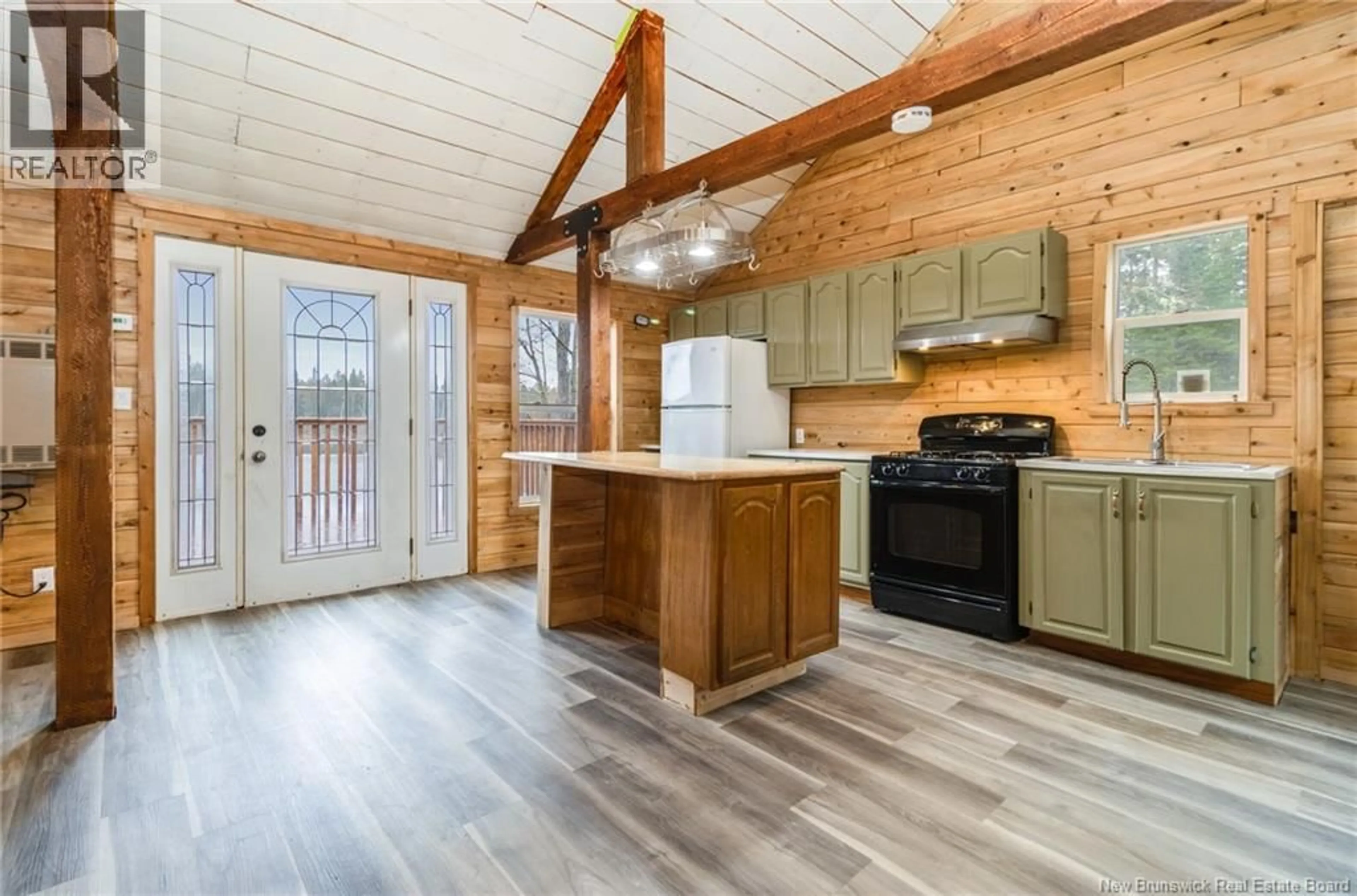 Open concept kitchen, wood/laminate floor for 1025A 10 ROUTE, Noonan New Brunswick O0O0O0