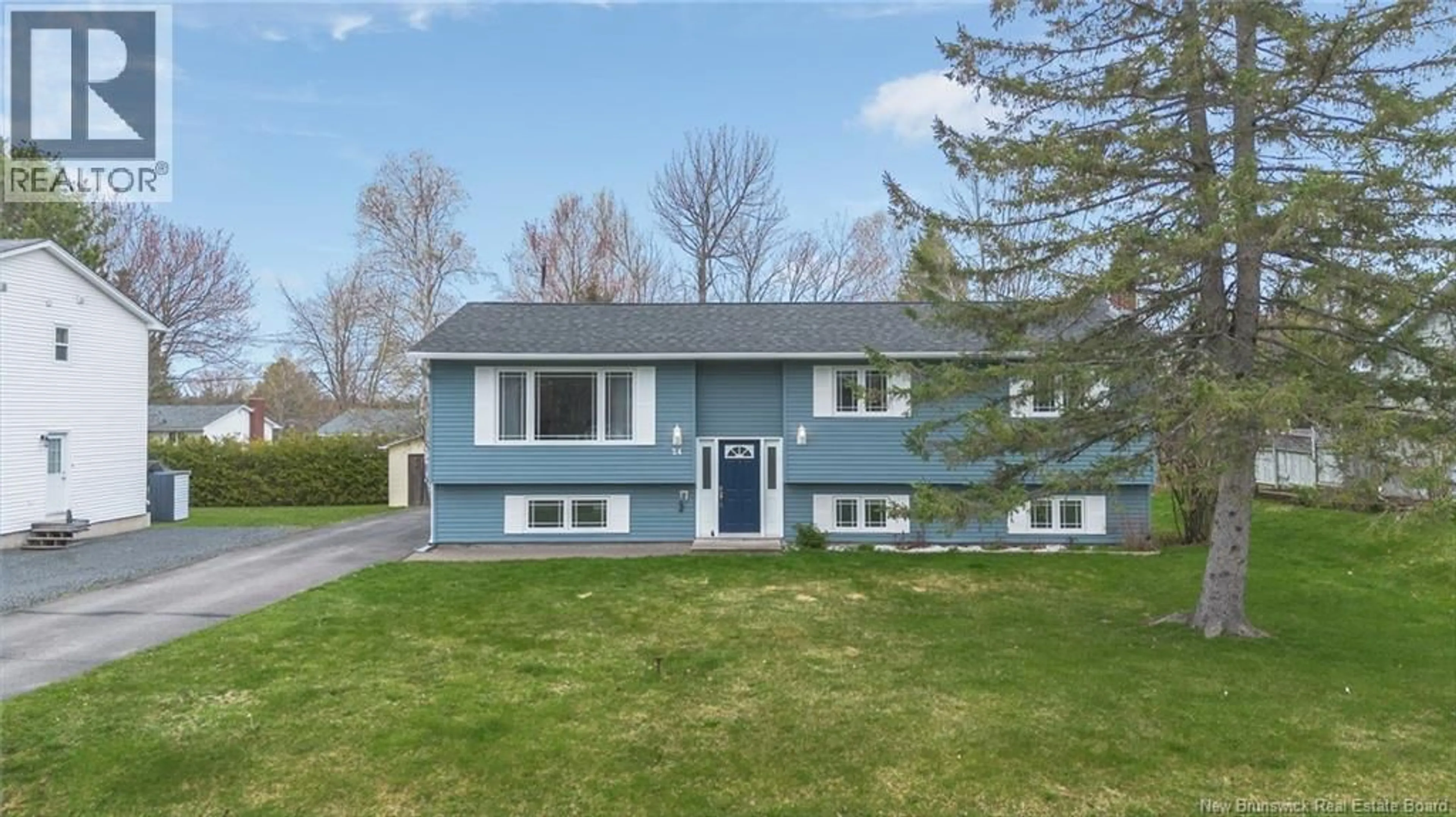 Home with vinyl exterior material, street for 24 BRADLEY AVE, New Maryland New Brunswick E3C1C4