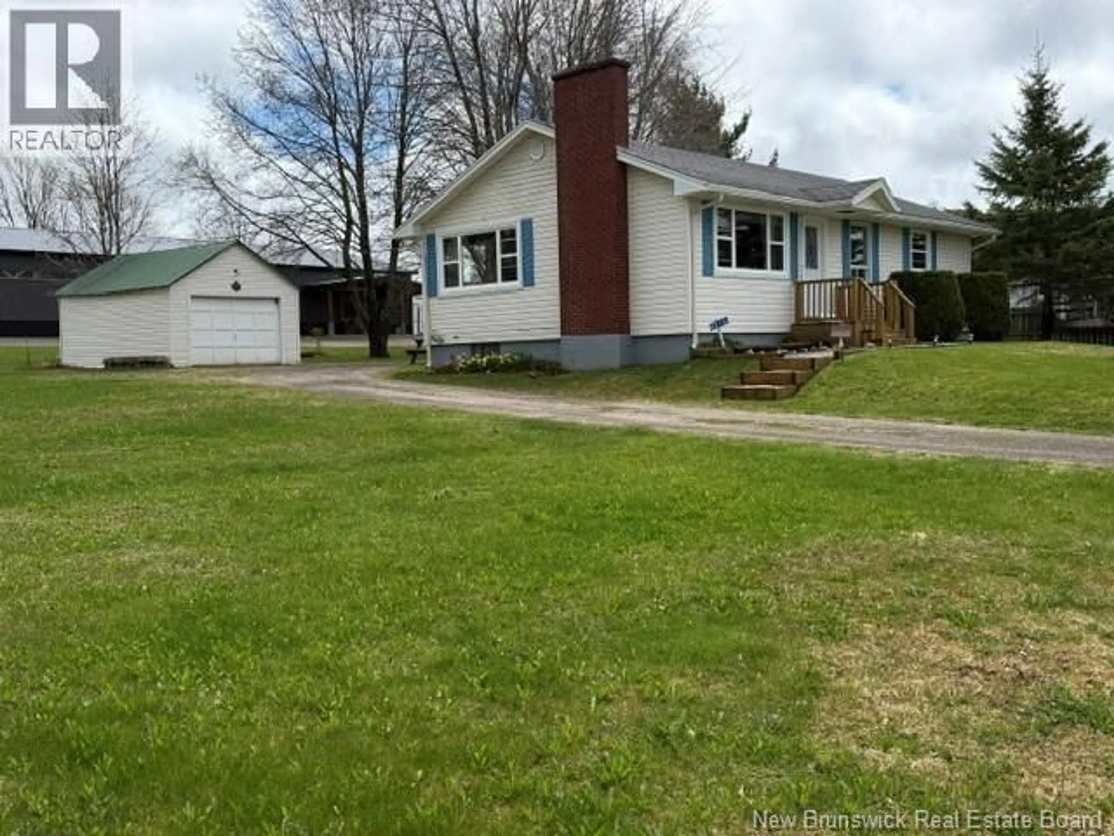 A pic from outside/outdoor area/front of a property/back of a property/a pic from drone, street for 4516 ROUTE 880, Havelock New Brunswick E4Z5K4