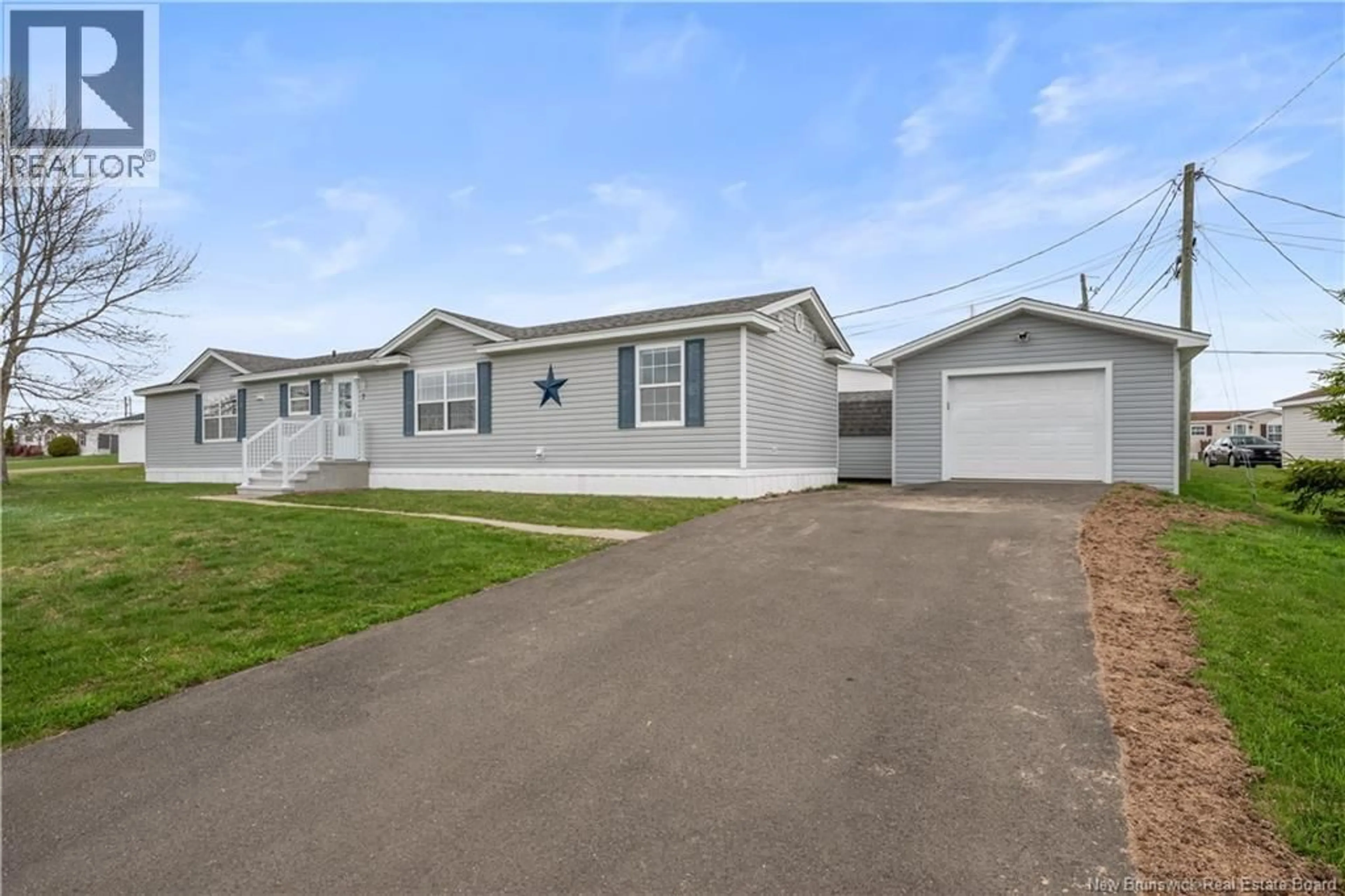 Home with vinyl exterior material, street for 7 ASPENWOOD STREET, Moncton New Brunswick E1H3L1