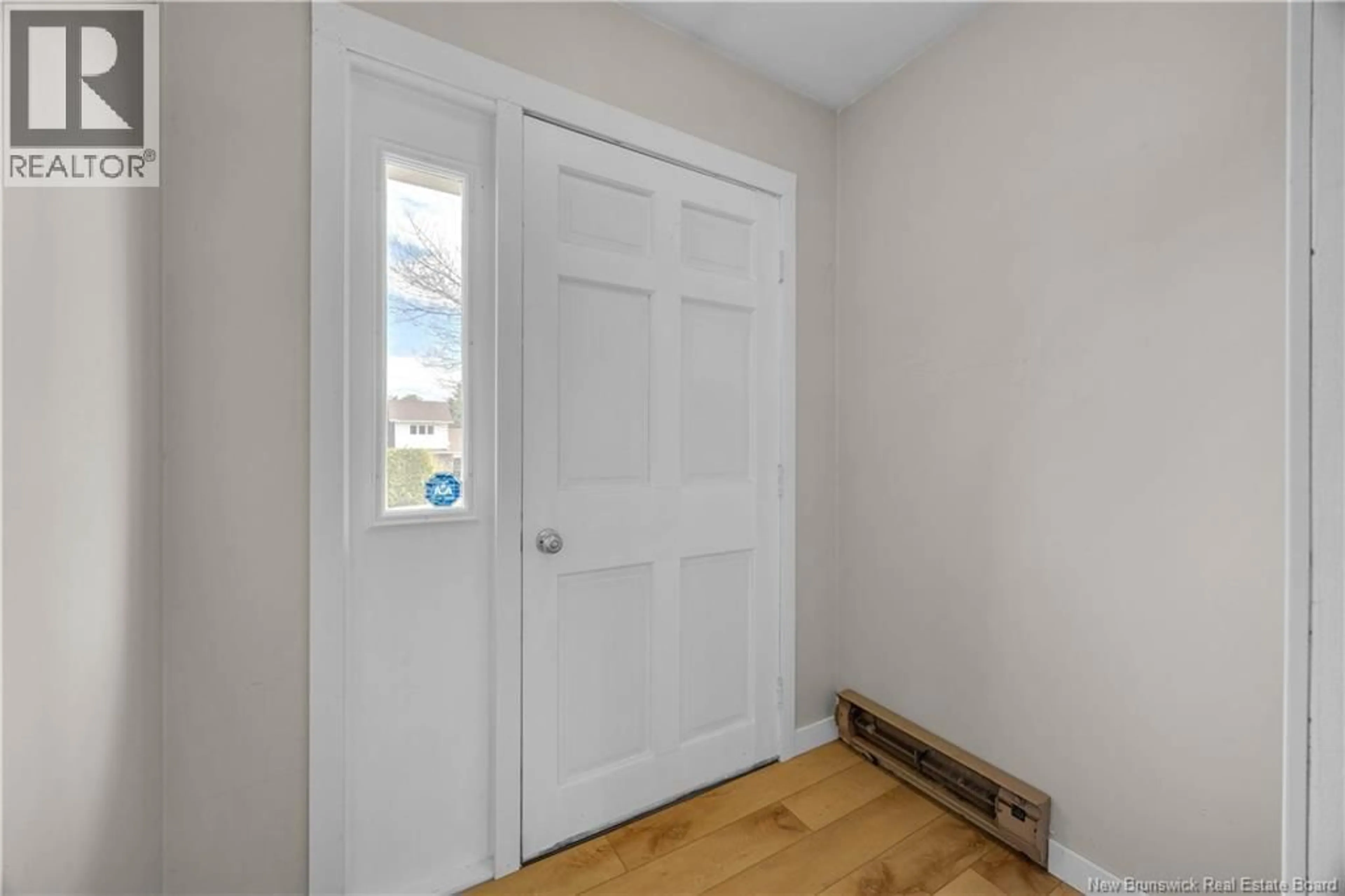 Indoor entryway for 8 SAUNDERS STREET, Nauwigewauk New Brunswick E5N6V3