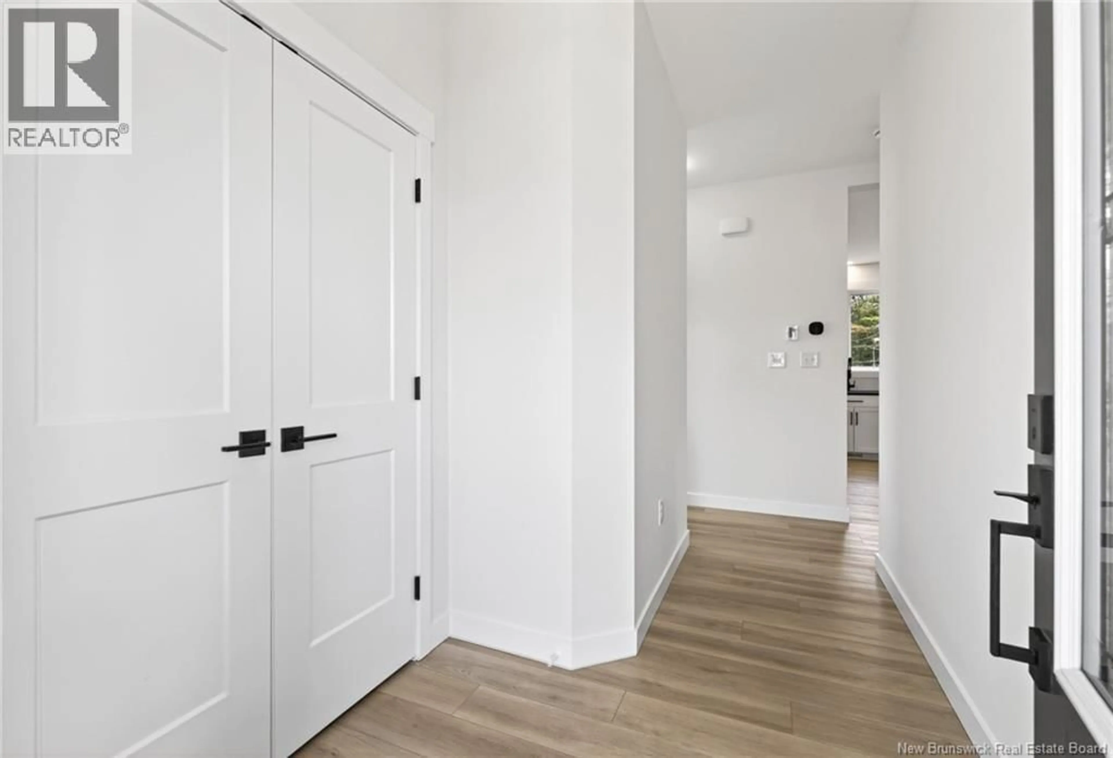 Indoor entryway for 50 CARTER STREET, Dieppe New Brunswick E1A0G4