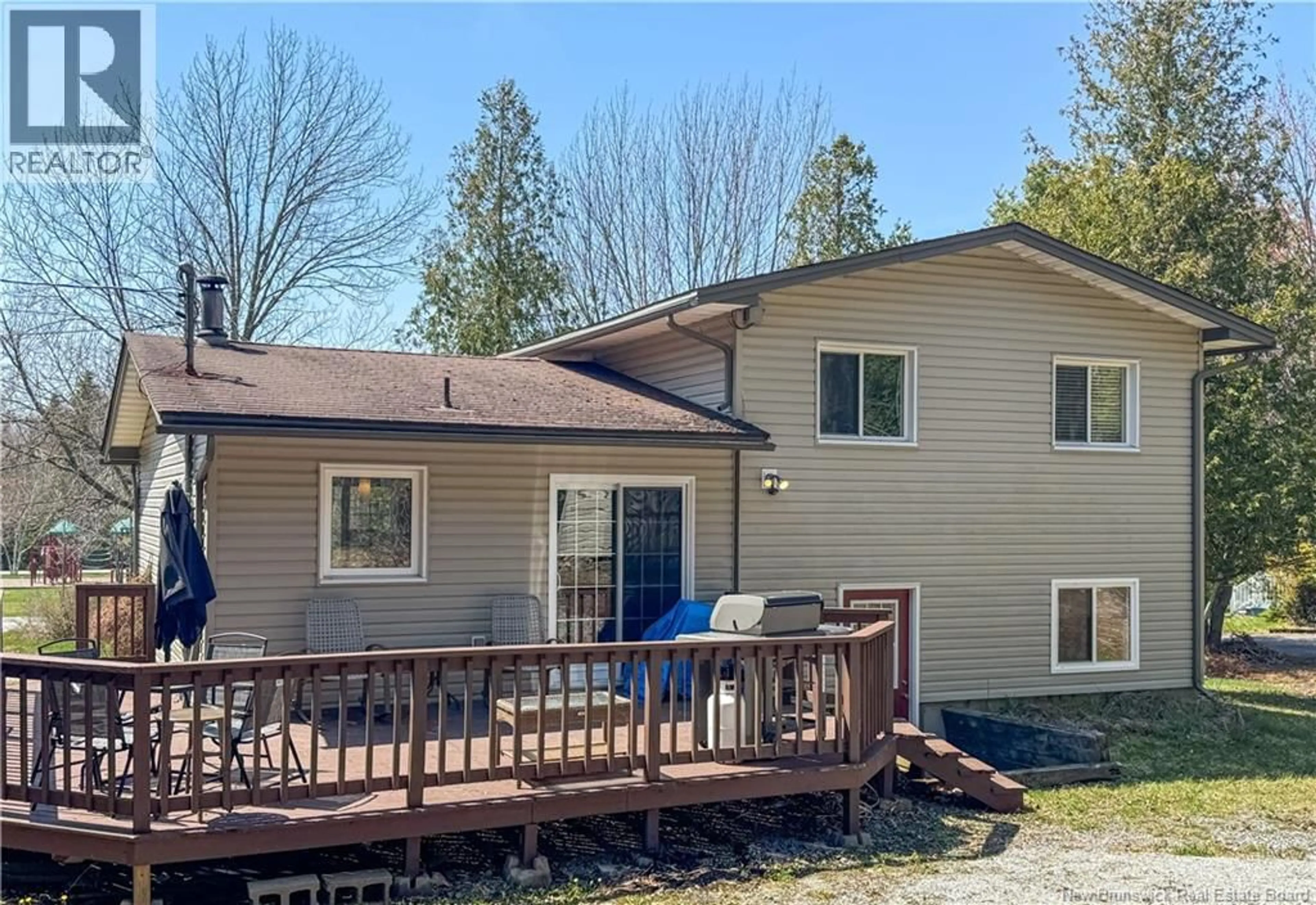 Home with vinyl exterior material, unknown for 8 FIREFLY CRESCENT, Quispamsis New Brunswick E2E4P6