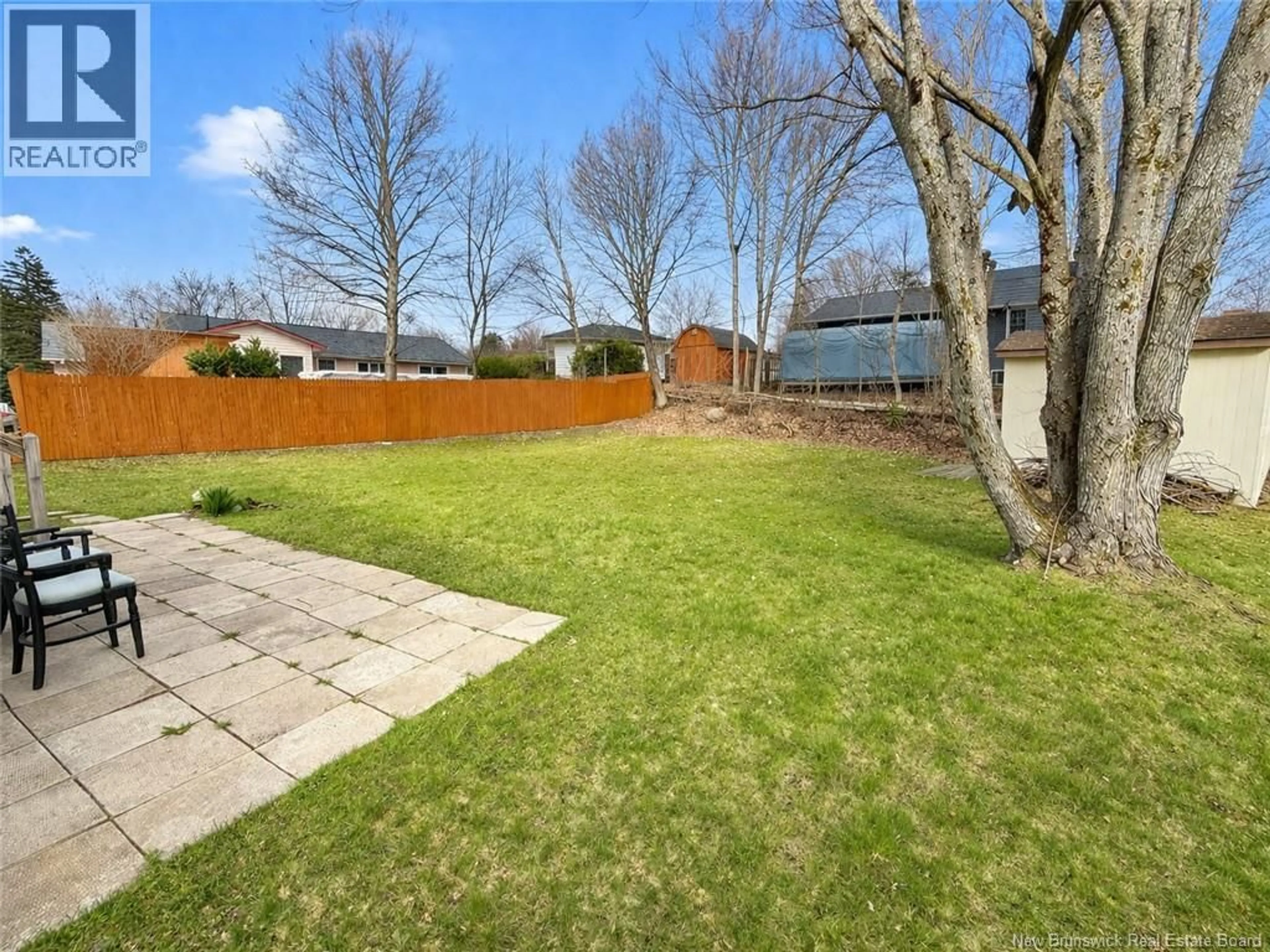 A pic from outside/outdoor area/front of a property/back of a property/a pic from drone, street for 642 LOYALIST COURT, Fredericton New Brunswick E3B3K9
