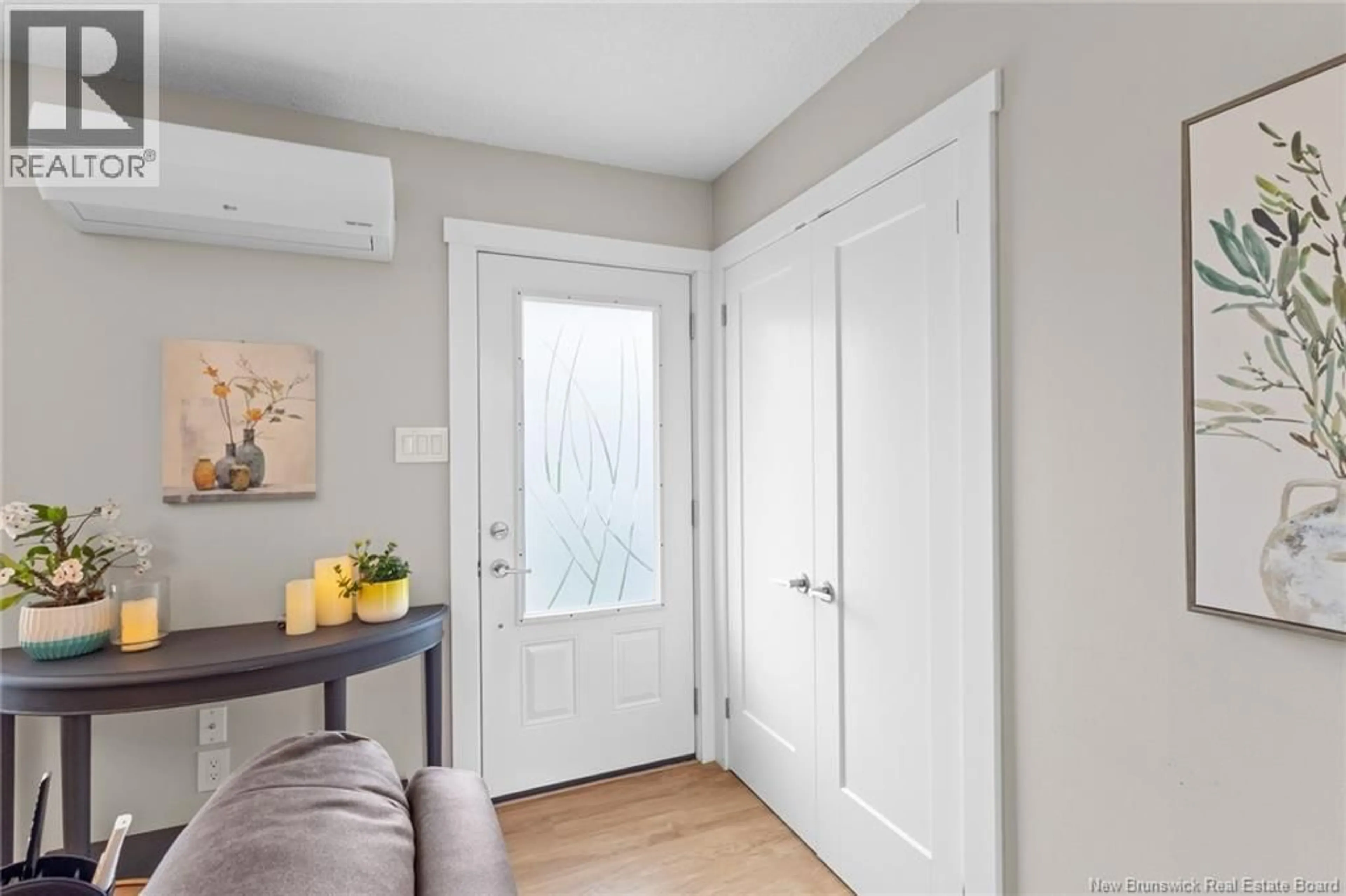 Indoor entryway for 305 MAPLE STREET, Fredericton New Brunswick E3A3R3
