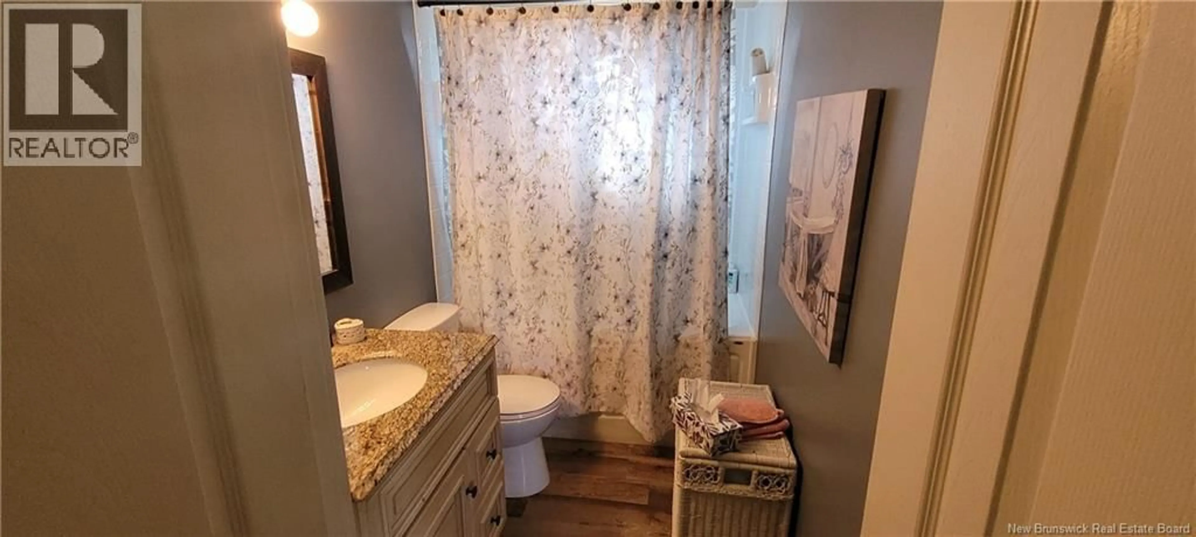 Standard bathroom, unknown for 105 PARKER ROAD, Scoudouc New Brunswick E4P3P6