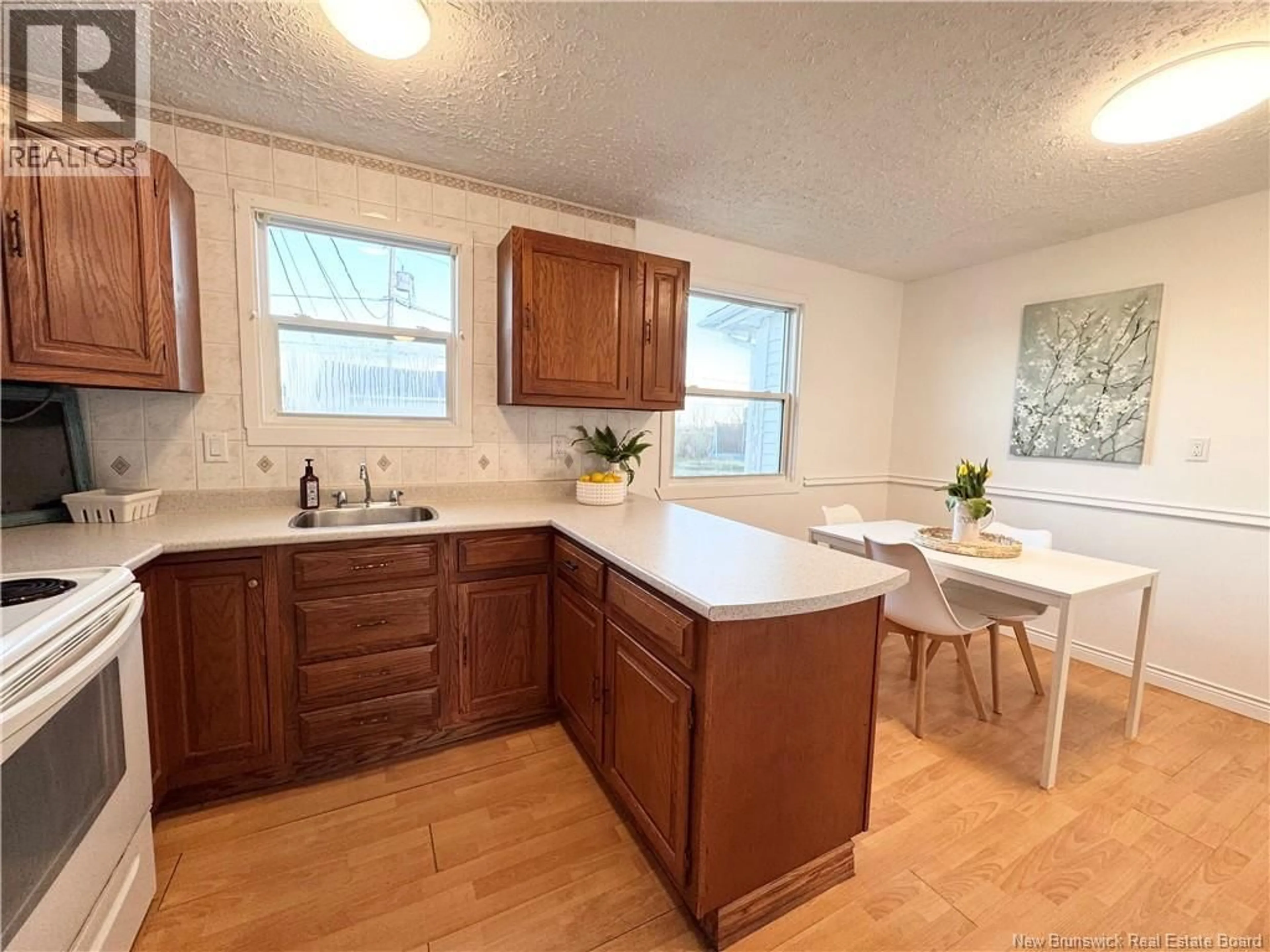 Unknown for 355 BEACONSFIELD CRESCENT, Saint John New Brunswick E2M2H7