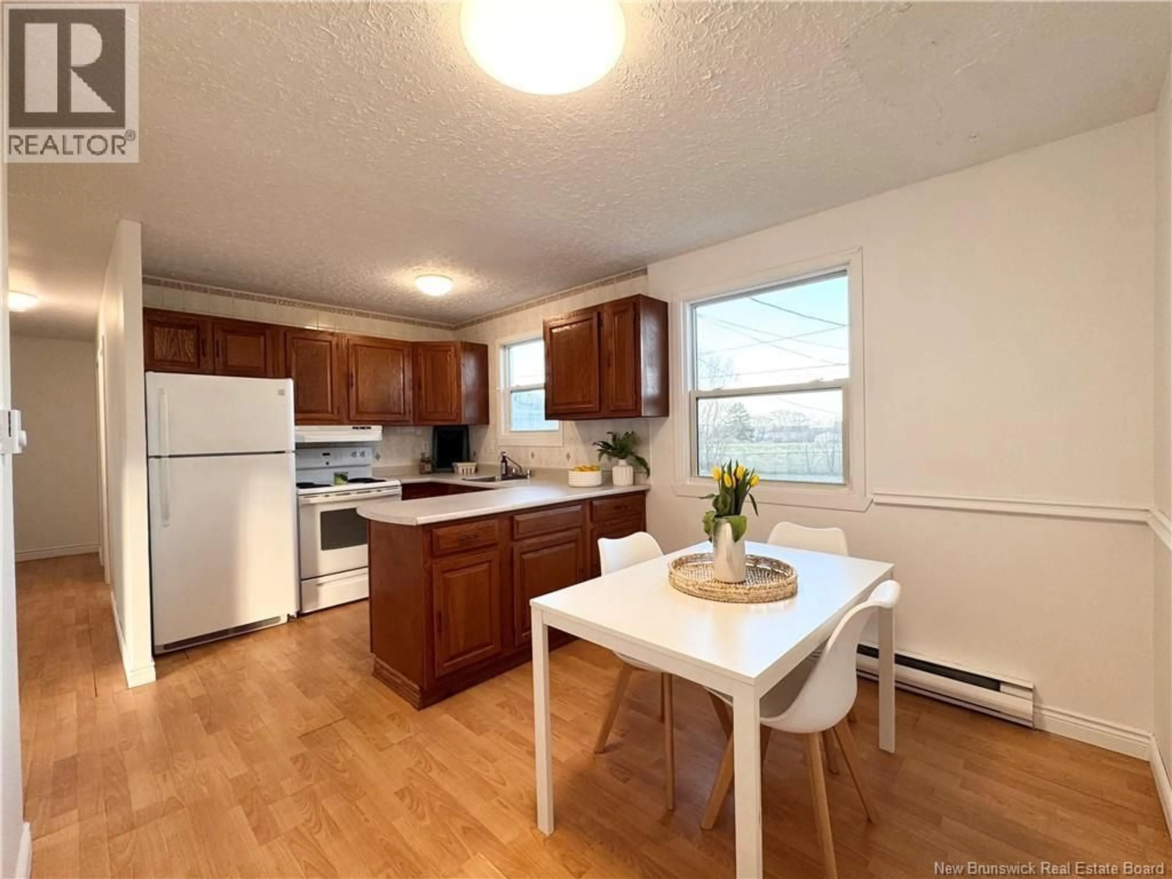 Unknown for 355 BEACONSFIELD CRESCENT, Saint John New Brunswick E2M2H7