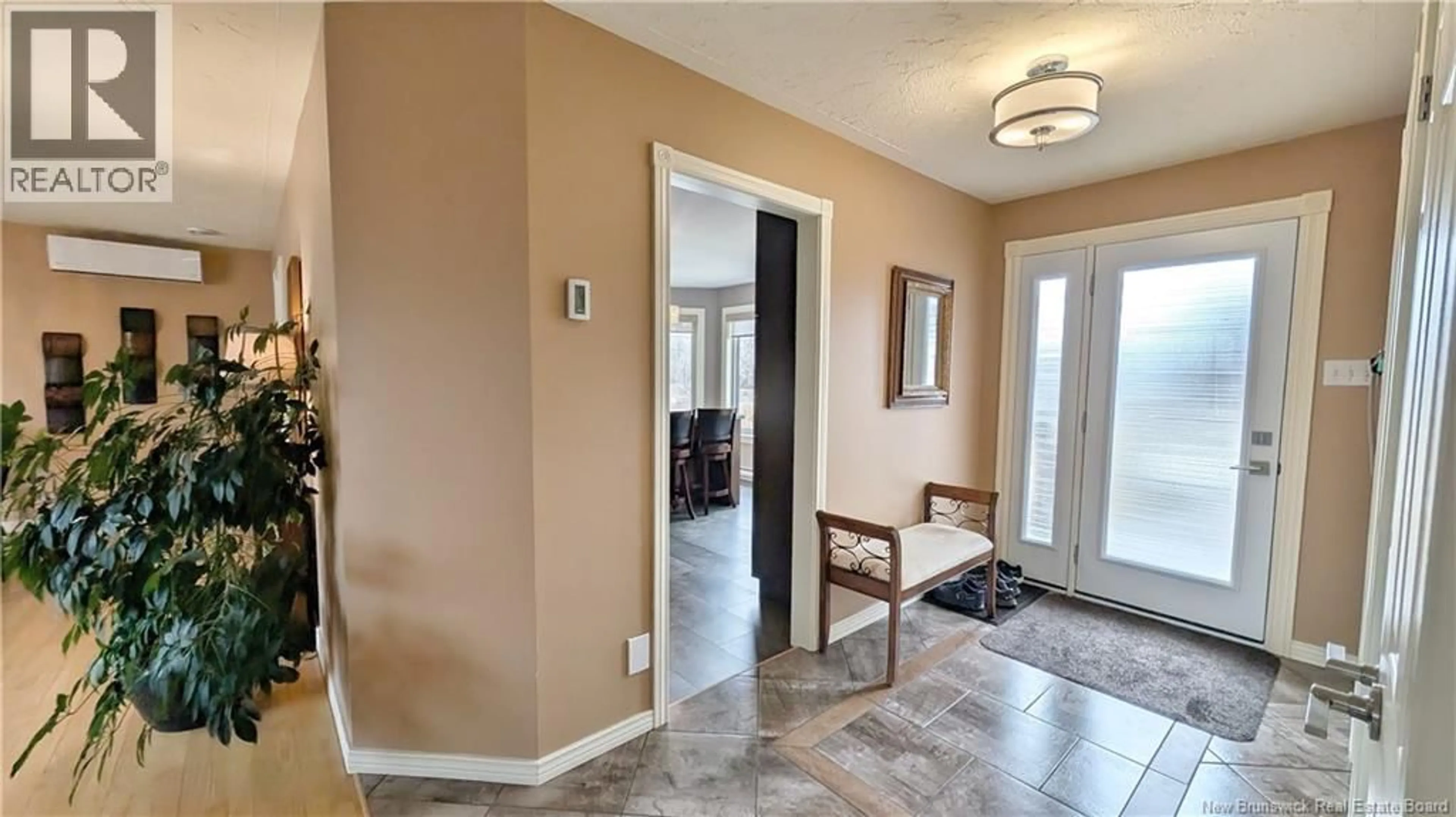 Indoor entryway for 499 CARTER COURT, Bathurst New Brunswick E2A4S1