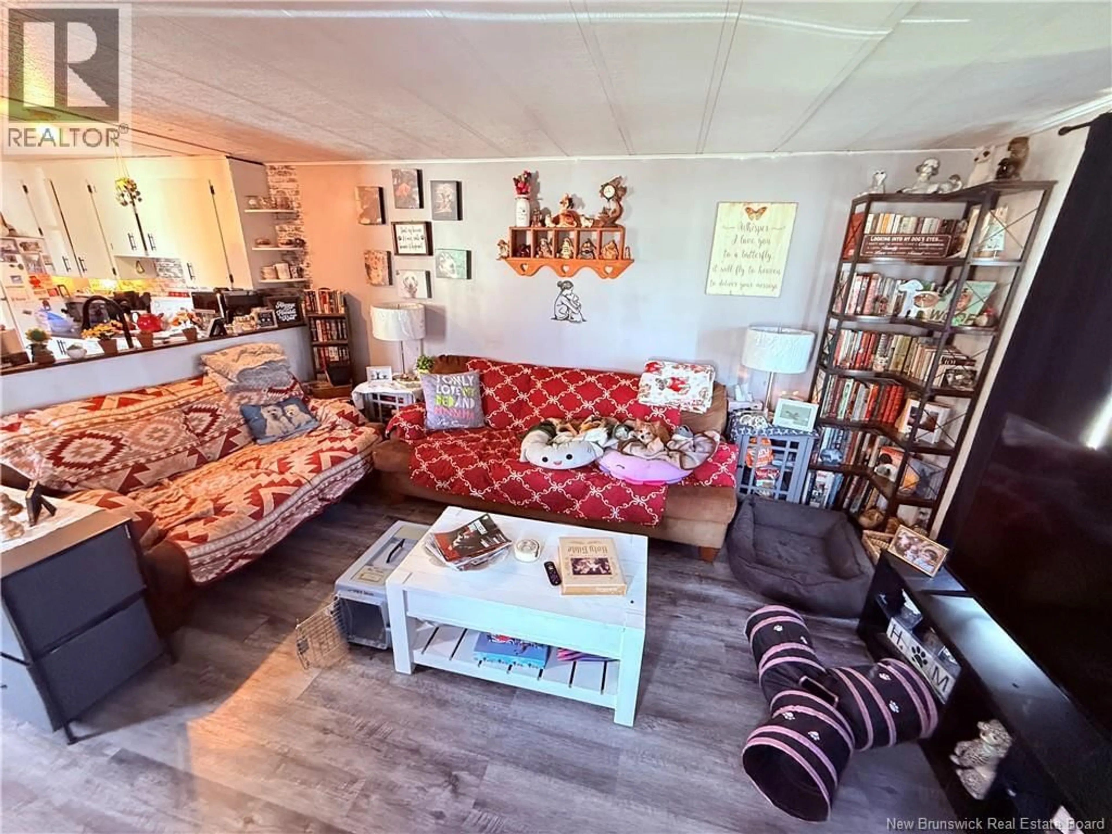 Living room with furniture, wood/laminate floor for 15 CLARENCE CRESCENT, Nackawic New Brunswick E6G1G3