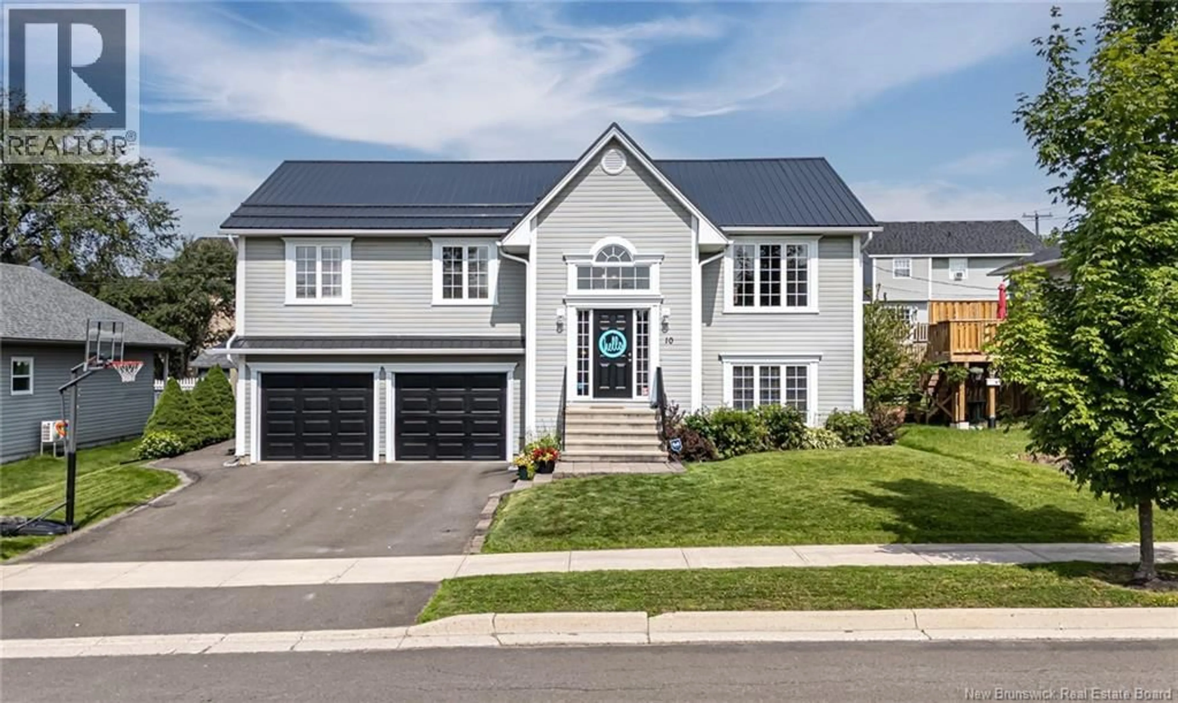 Home with vinyl exterior material, street for 10 JOLYN CRESCENT, Fredericton New Brunswick E3A0P8