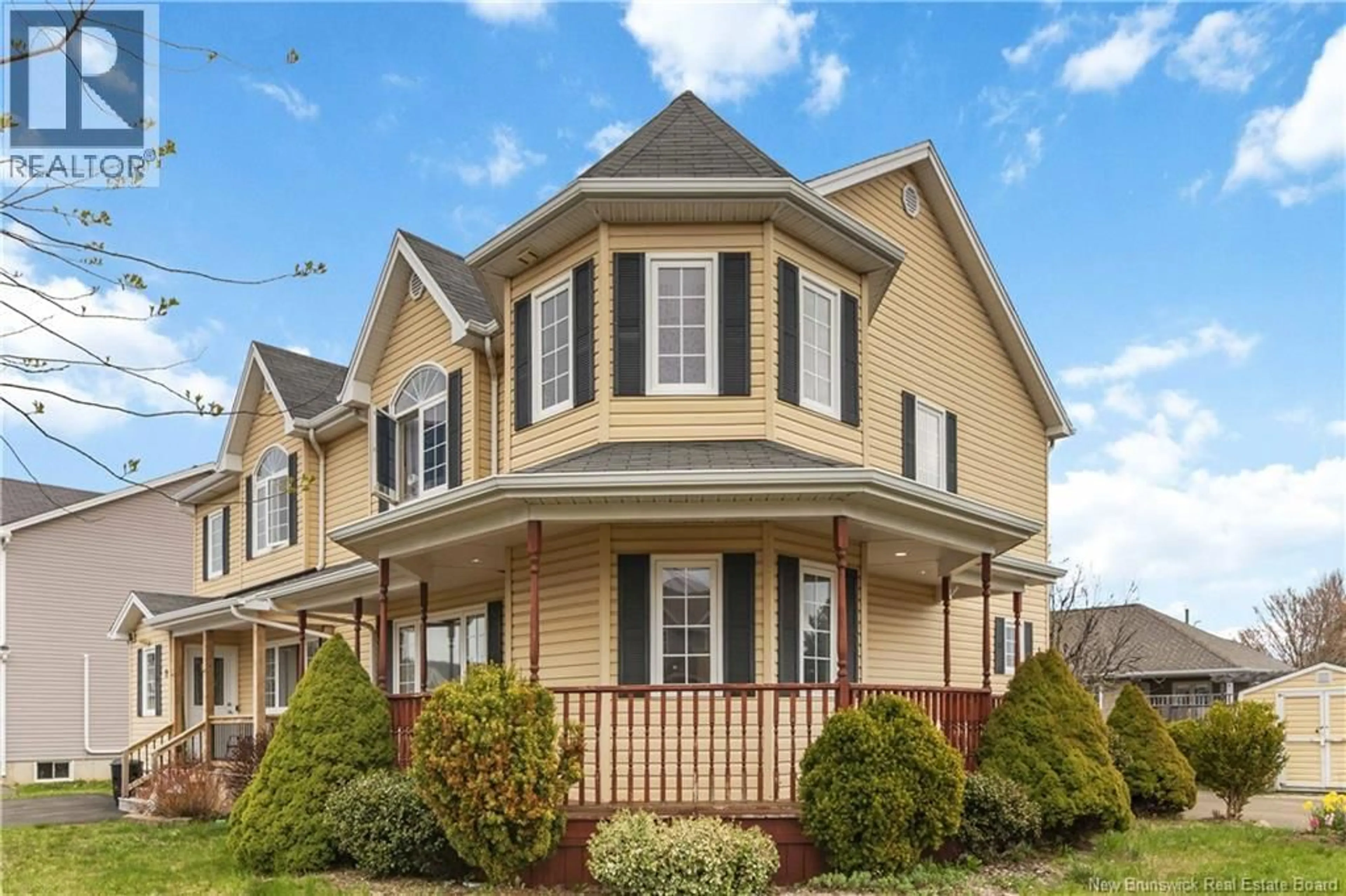 Home with vinyl exterior material, street for 5 CARLSON STREET, Moncton New Brunswick E1G5N4