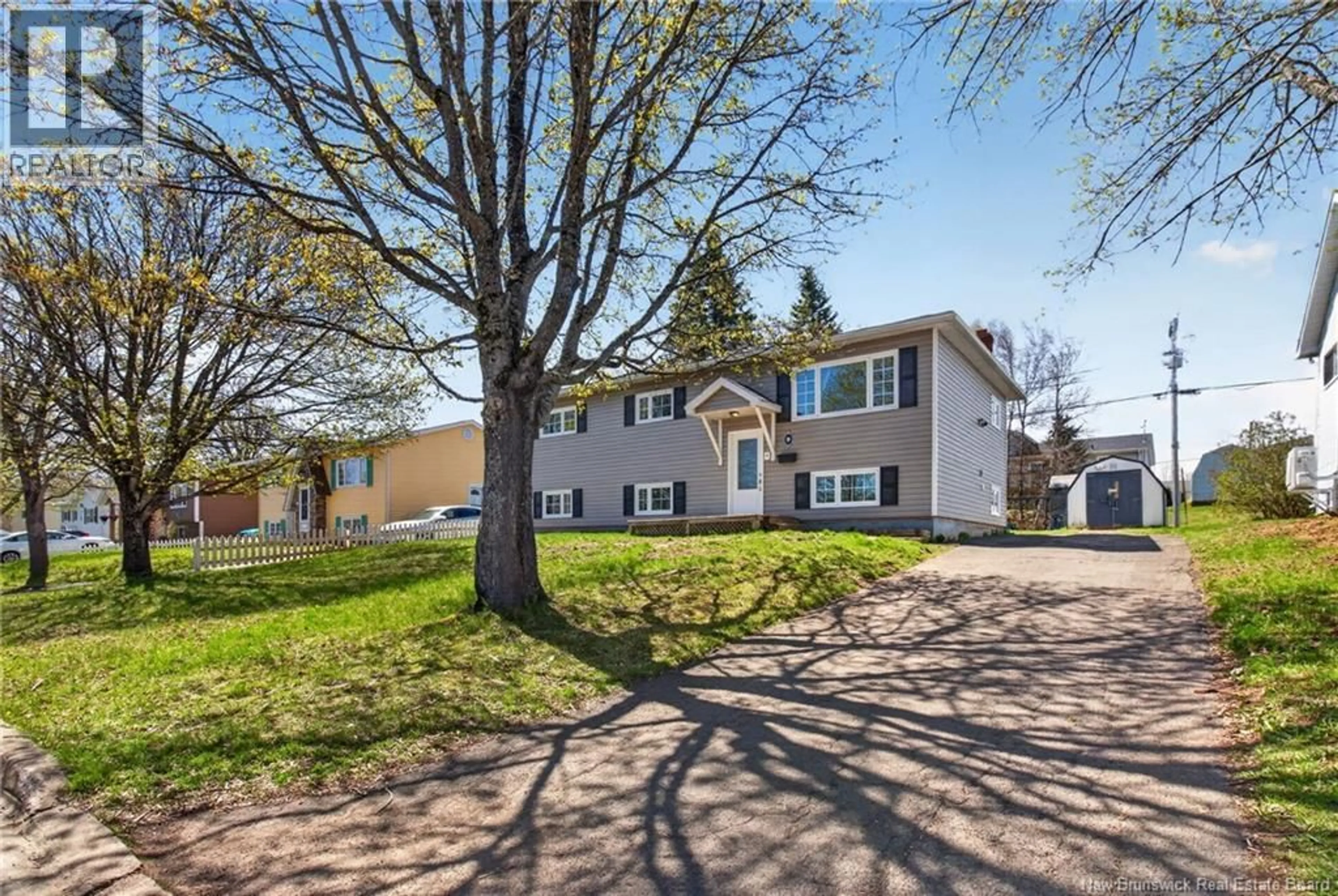 A pic from outside/outdoor area/front of a property/back of a property/a pic from drone, street for 89 AARON COURT, Riverview New Brunswick E1B4C3