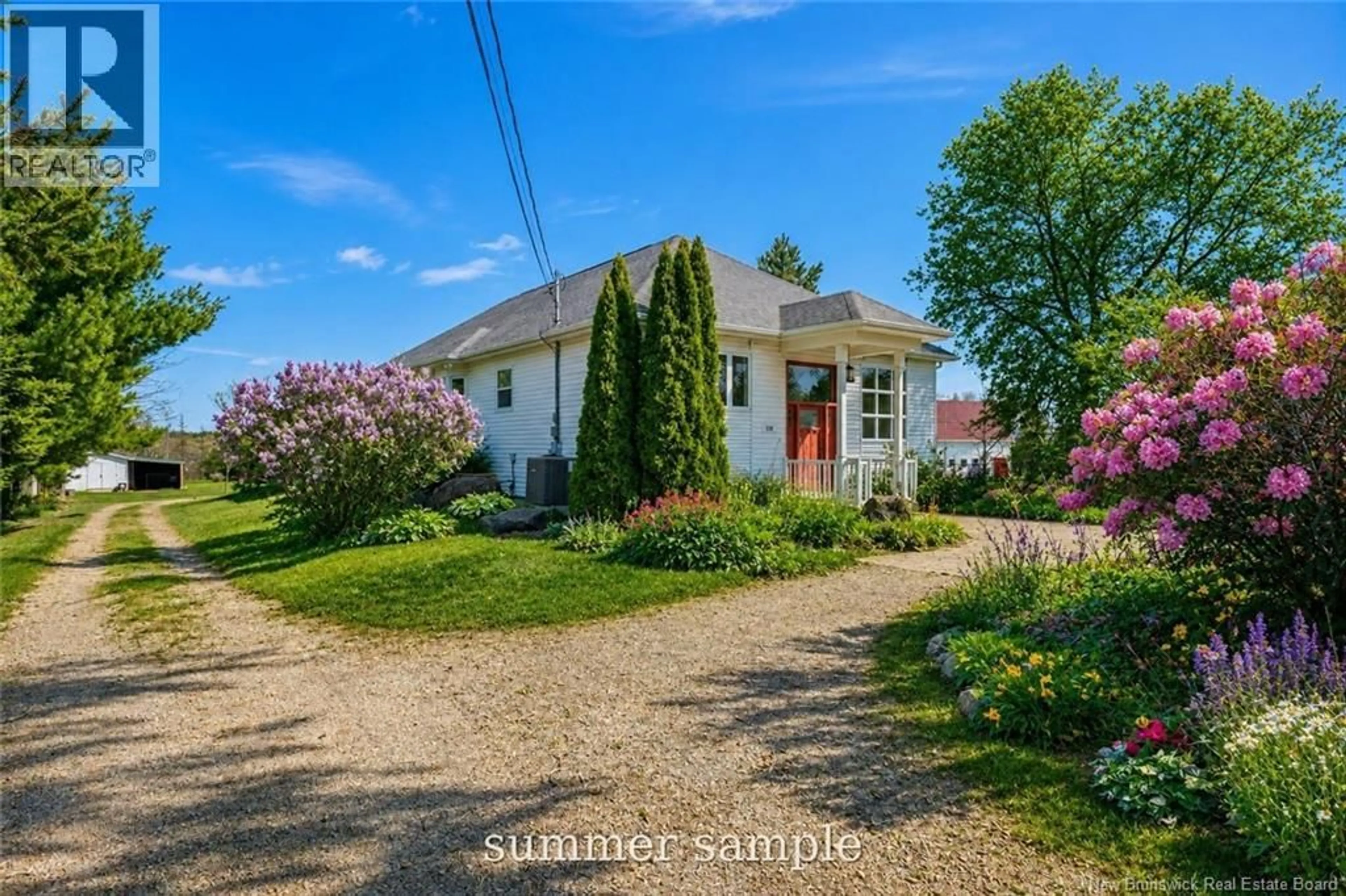 A pic from outside/outdoor area/front of a property/back of a property/a pic from drone, street for 114 DU COUVENT, Bouctouche New Brunswick E4S3C1