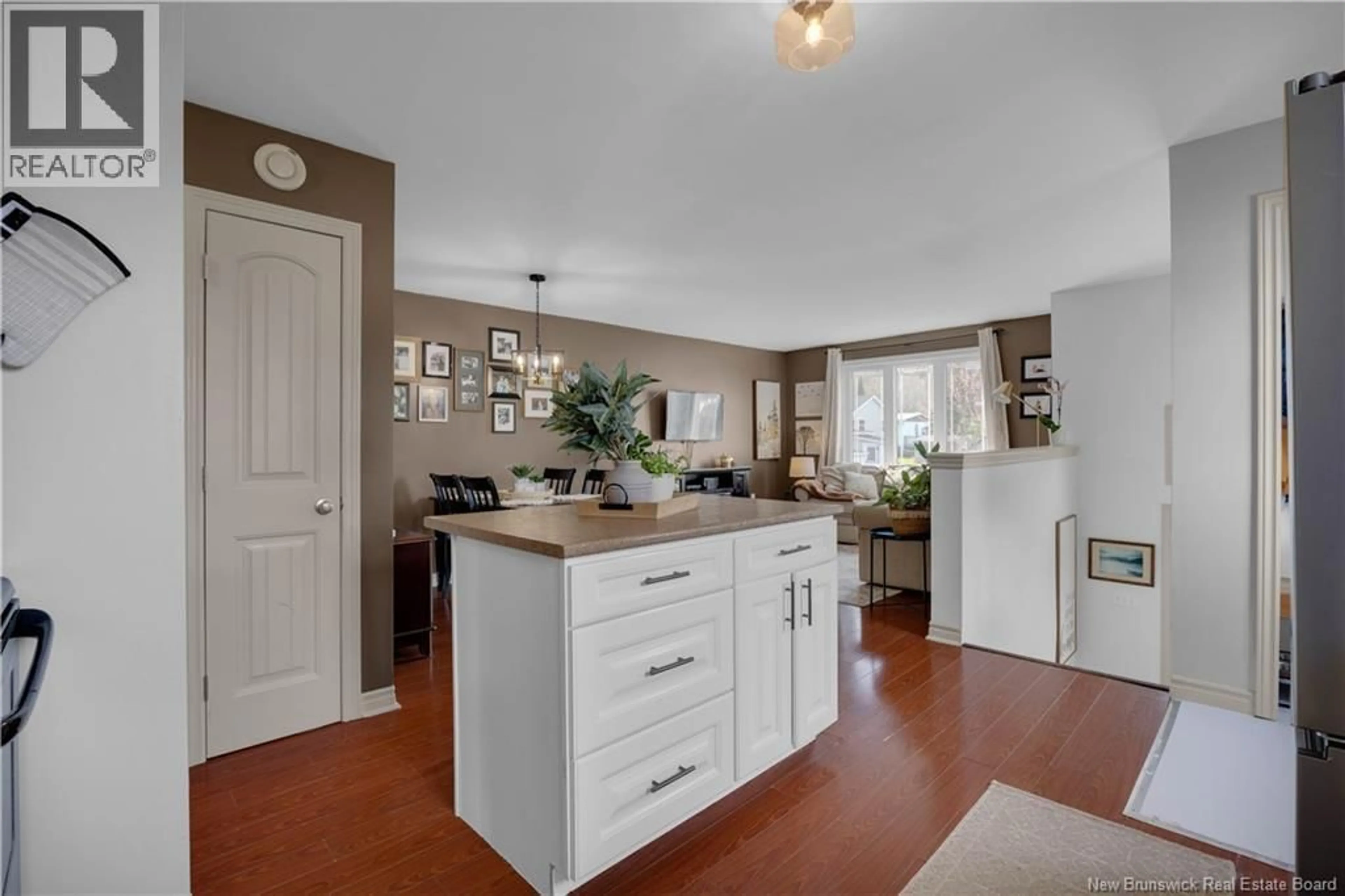 Open concept kitchen, unknown for 10 ALLISON STREET, Saint John New Brunswick E2M4R9