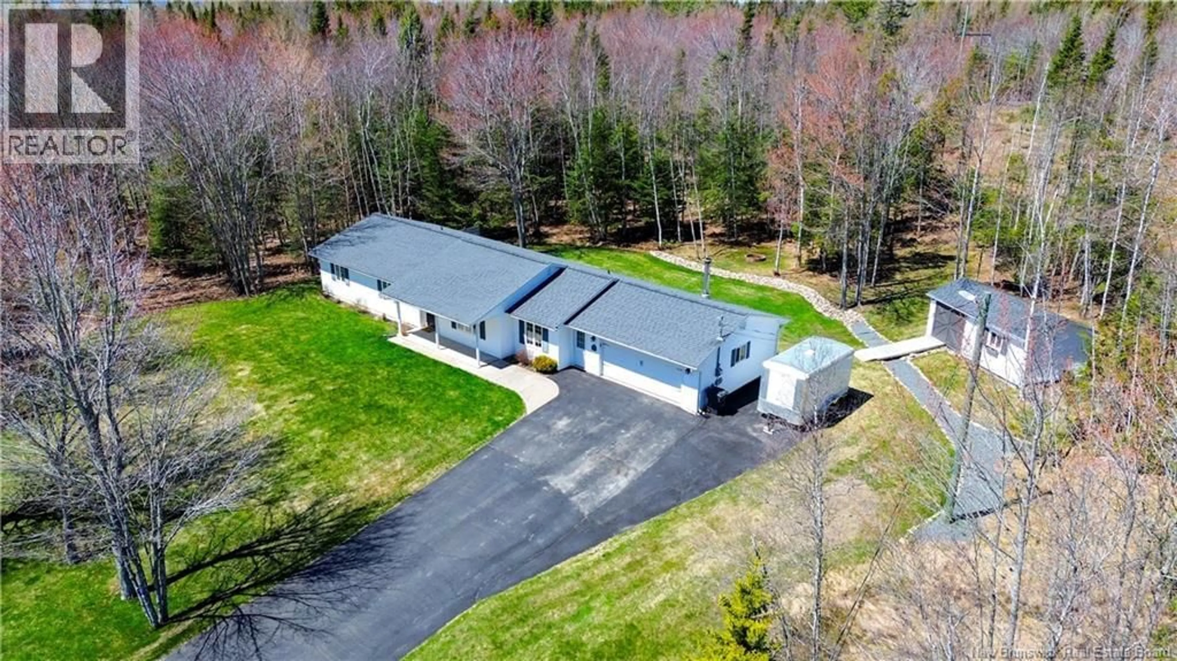 A pic from outside/outdoor area/front of a property/back of a property/a pic from drone, unknown for 9 KATIE AVENUE, Douglas New Brunswick E3G7Z8
