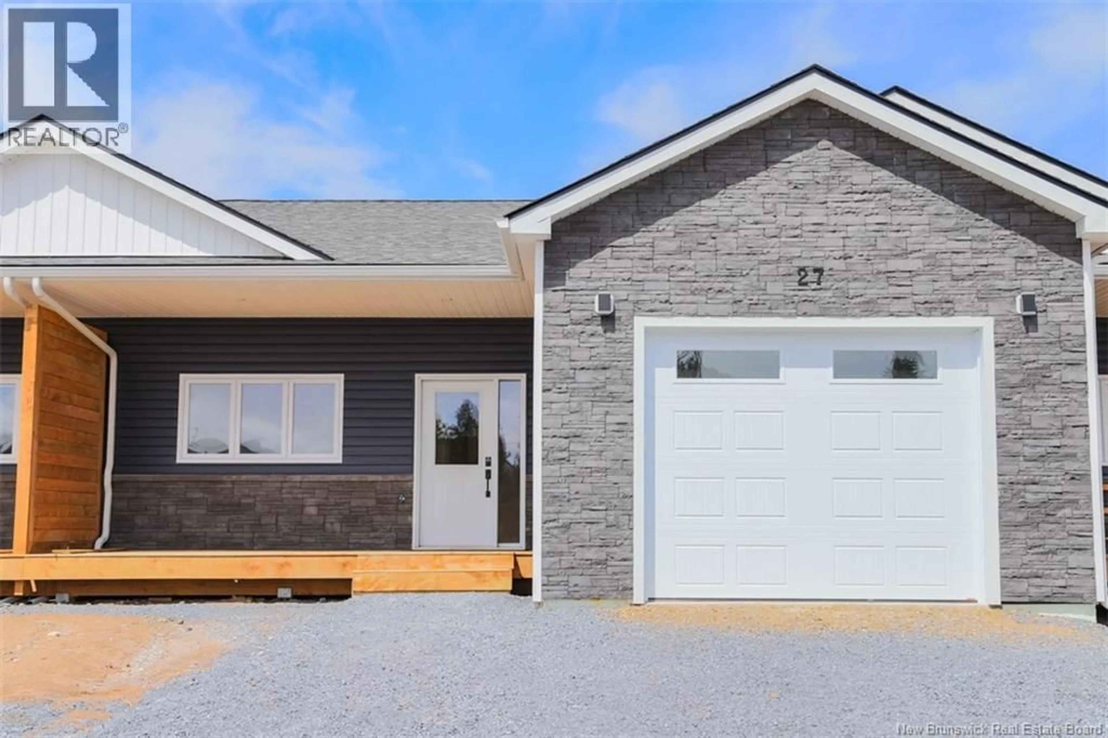 Home with vinyl exterior material, street for 27 WHITE PINE COURT, Hampton New Brunswick E5N0P3