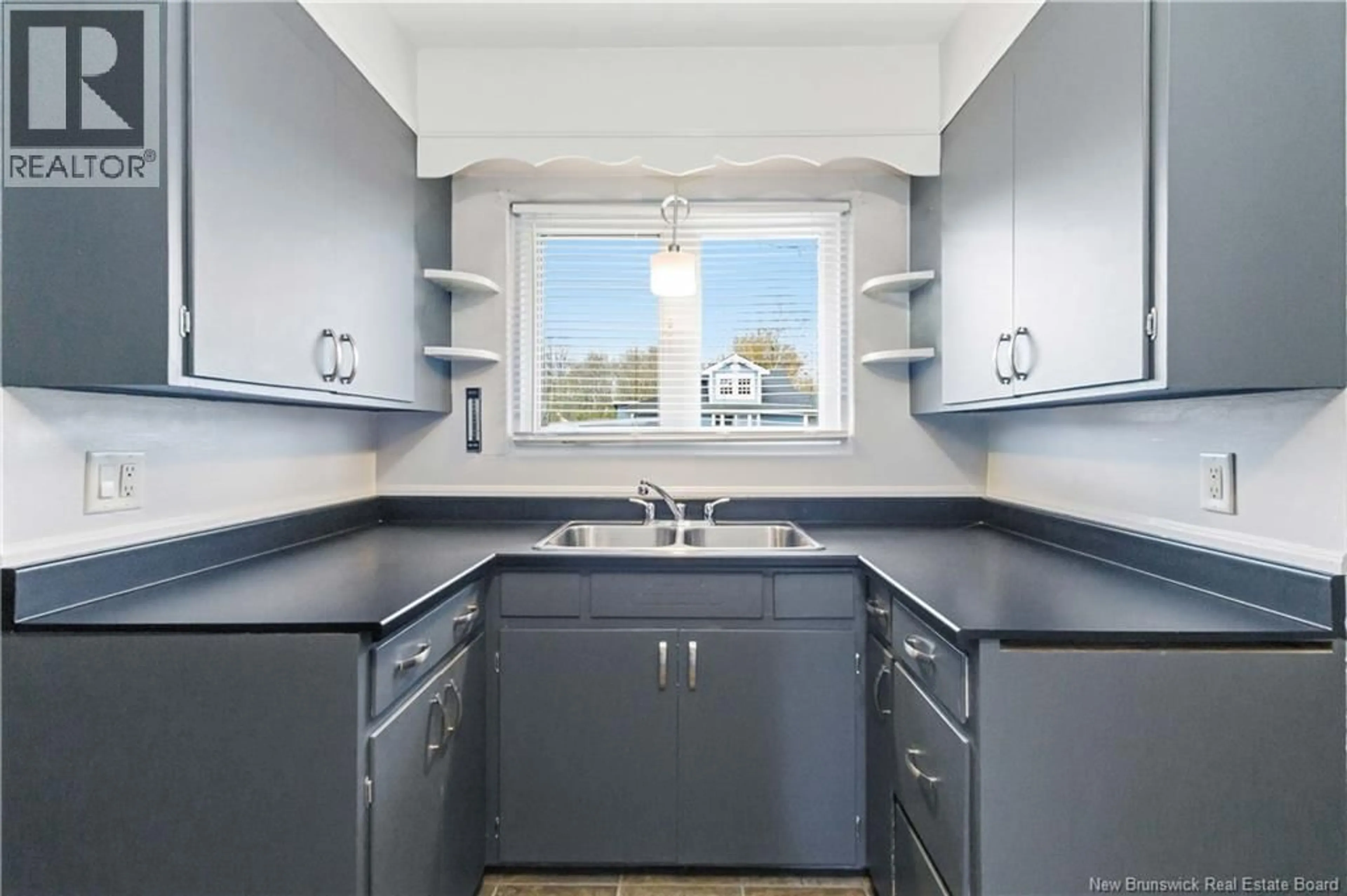 Standard kitchen, ceramic/tile floor for 29 EIGHTH STREET, Moncton New Brunswick E1E3E6