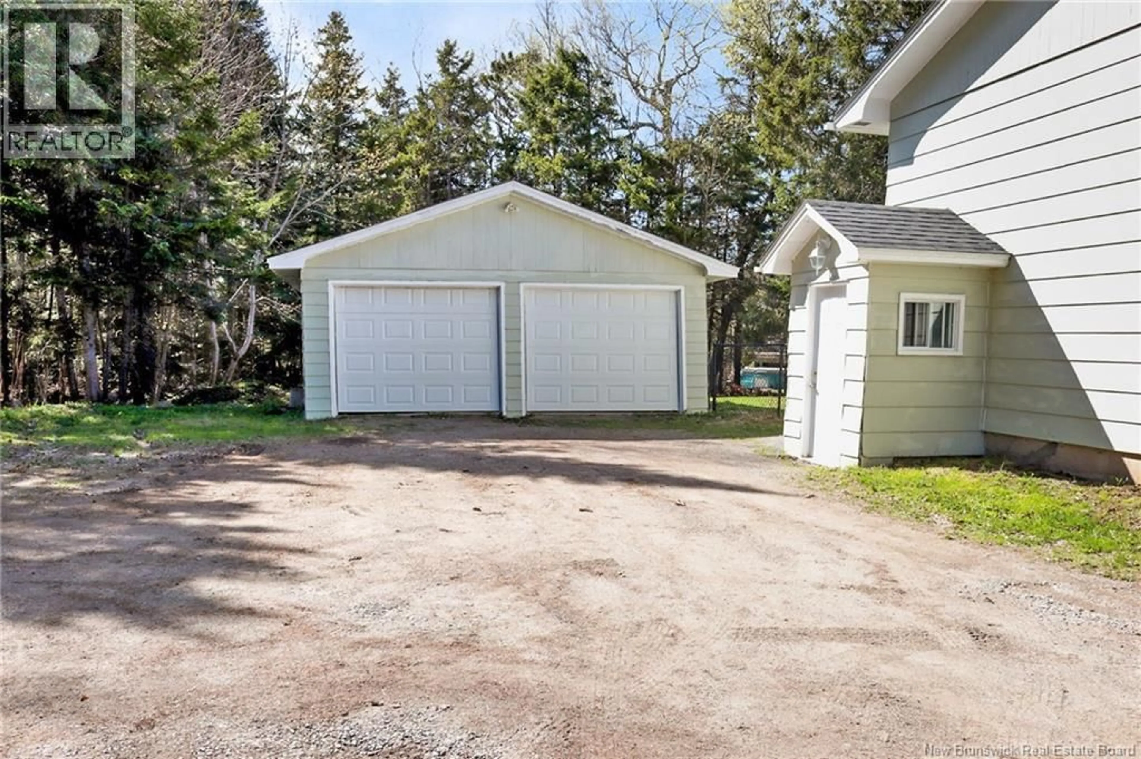 Indoor garage for 369 HAMPTON ROAD, Quispamsis New Brunswick E2E4T9