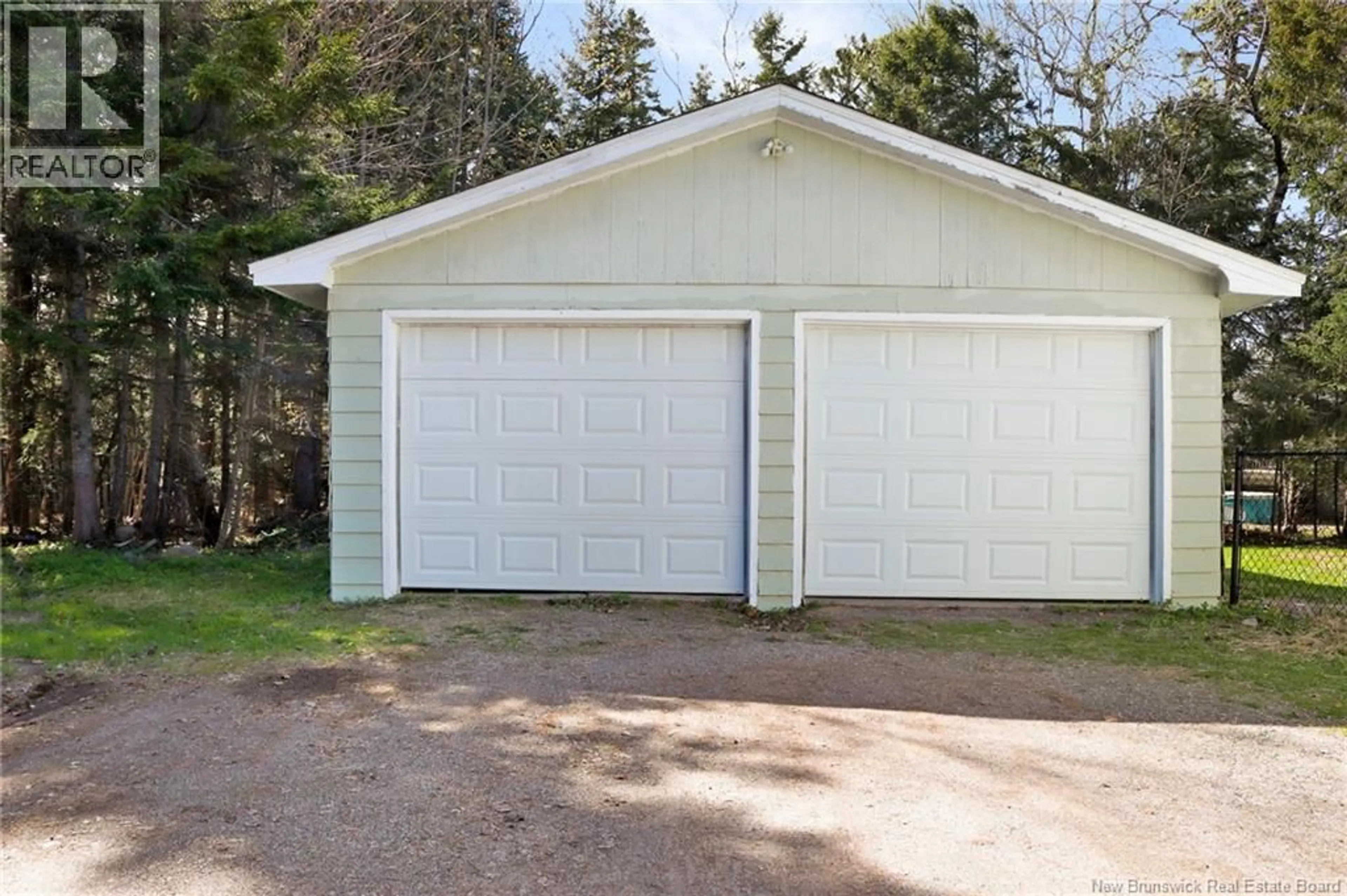 Indoor garage for 369 HAMPTON ROAD, Quispamsis New Brunswick E2E4T9