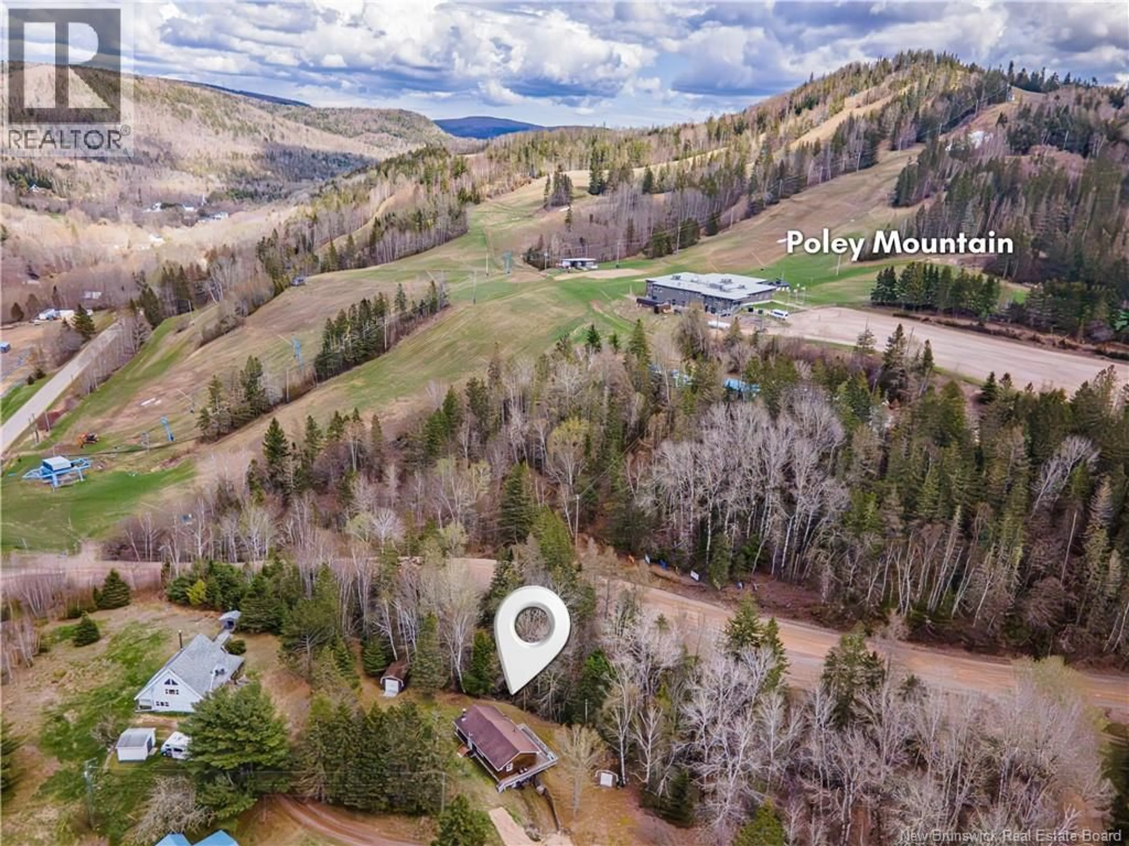 A pic from outside/outdoor area/front of a property/back of a property/a pic from drone, forest/trees view for 10 LAUSANNE COURT, Waterford New Brunswick E4E4X7