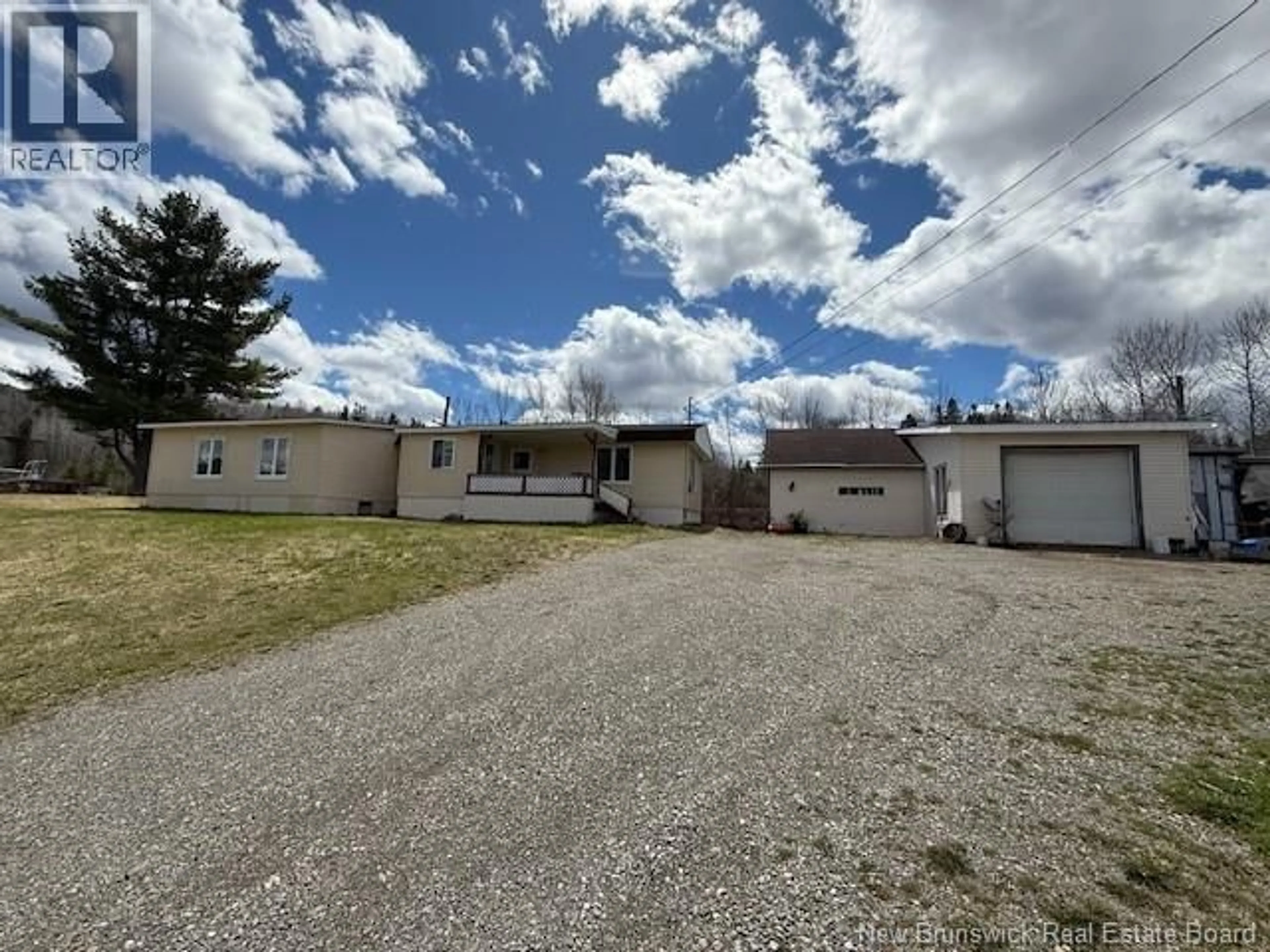 A pic from outside/outdoor area/front of a property/back of a property/a pic from drone, street for 97 ISLAND VIEW DRIVE, Flatlands New Brunswick E3N4X6