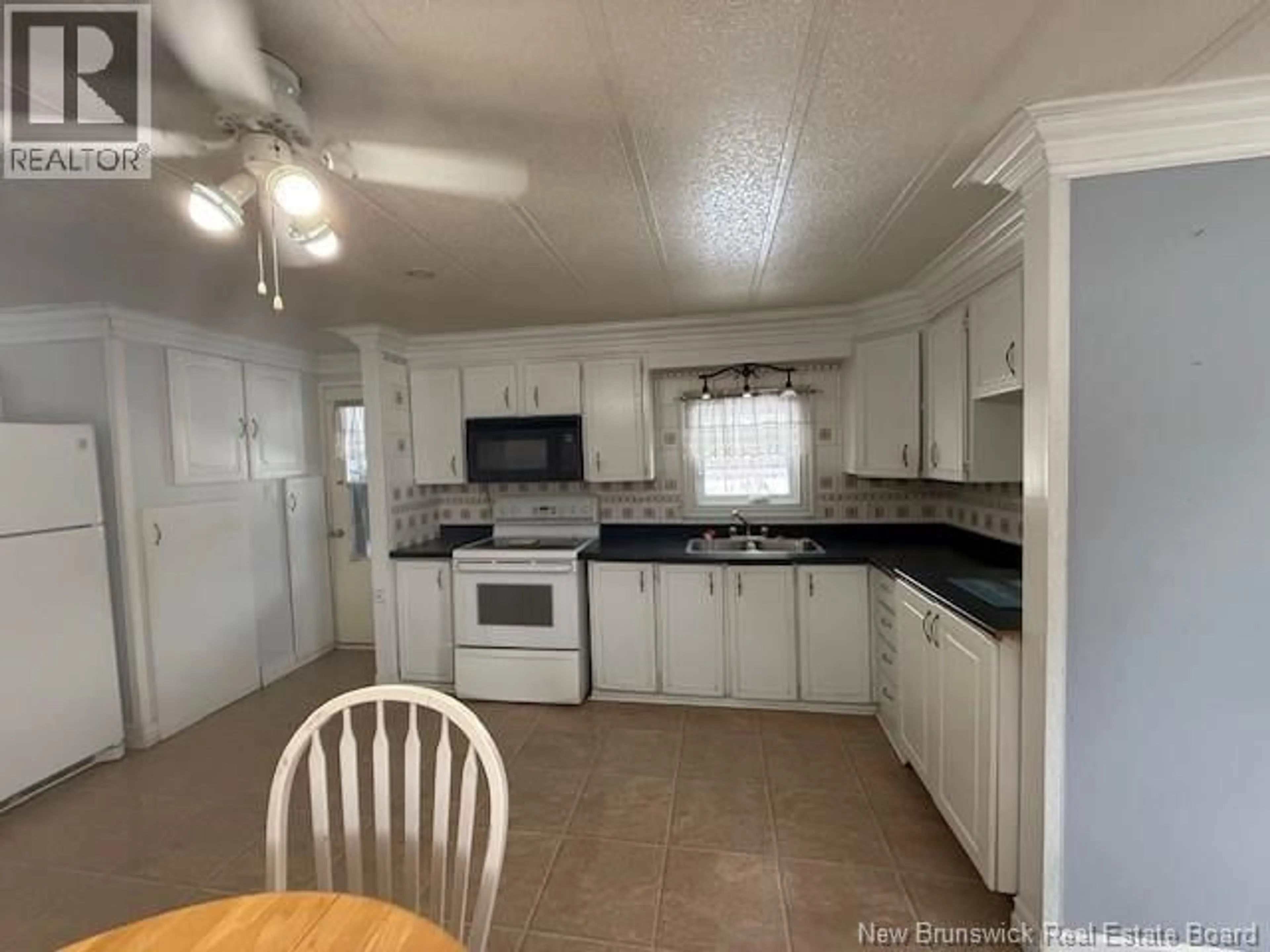 Standard kitchen, unknown for 97 ISLAND VIEW DRIVE, Flatlands New Brunswick E3N4X6