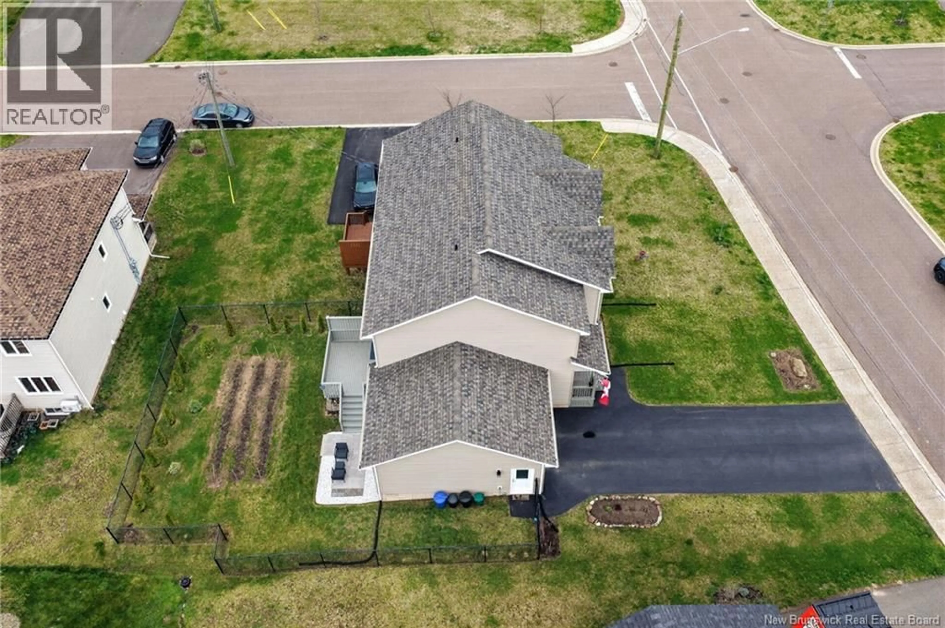 A pic from outside/outdoor area/front of a property/back of a property/a pic from drone, street for 185 OAKFIELD DRIVE, Riverview New Brunswick E1B0S7