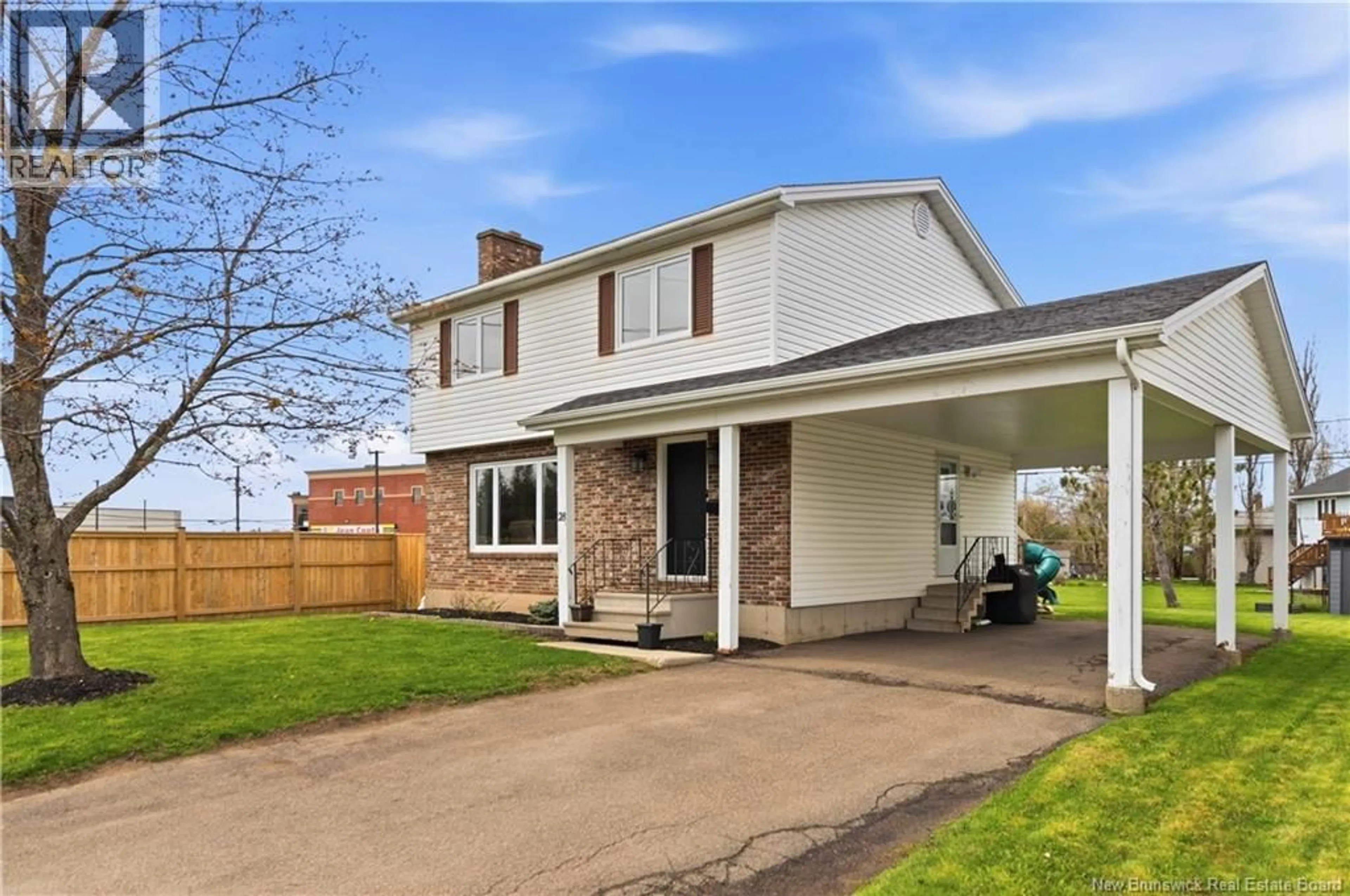 Home with vinyl exterior material, street for 28 SHERATON GREEN ROAD, Moncton New Brunswick E1G1S2