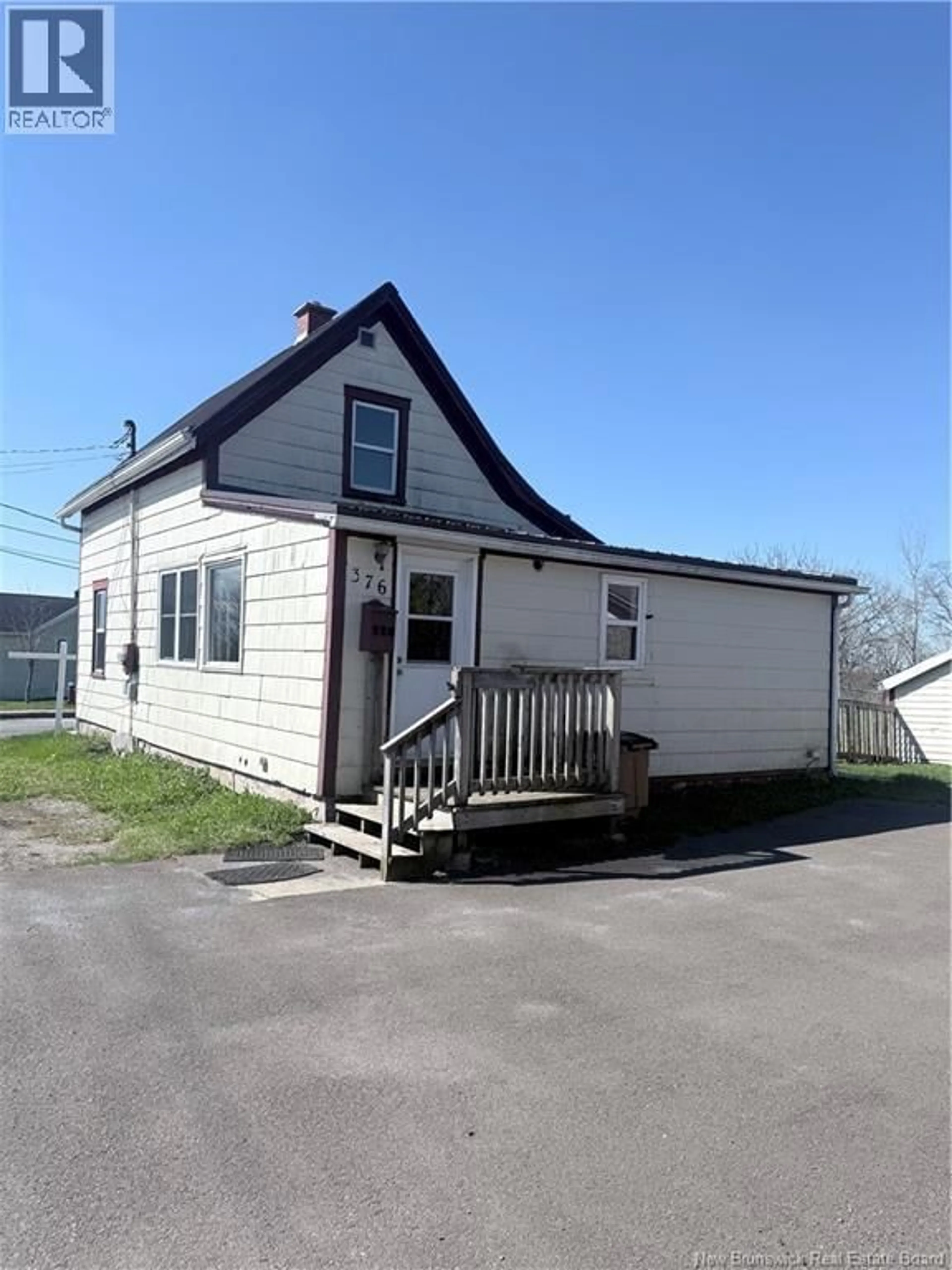 Unknown for 376 DEMILLE STREET, Saint John New Brunswick E2M2V7