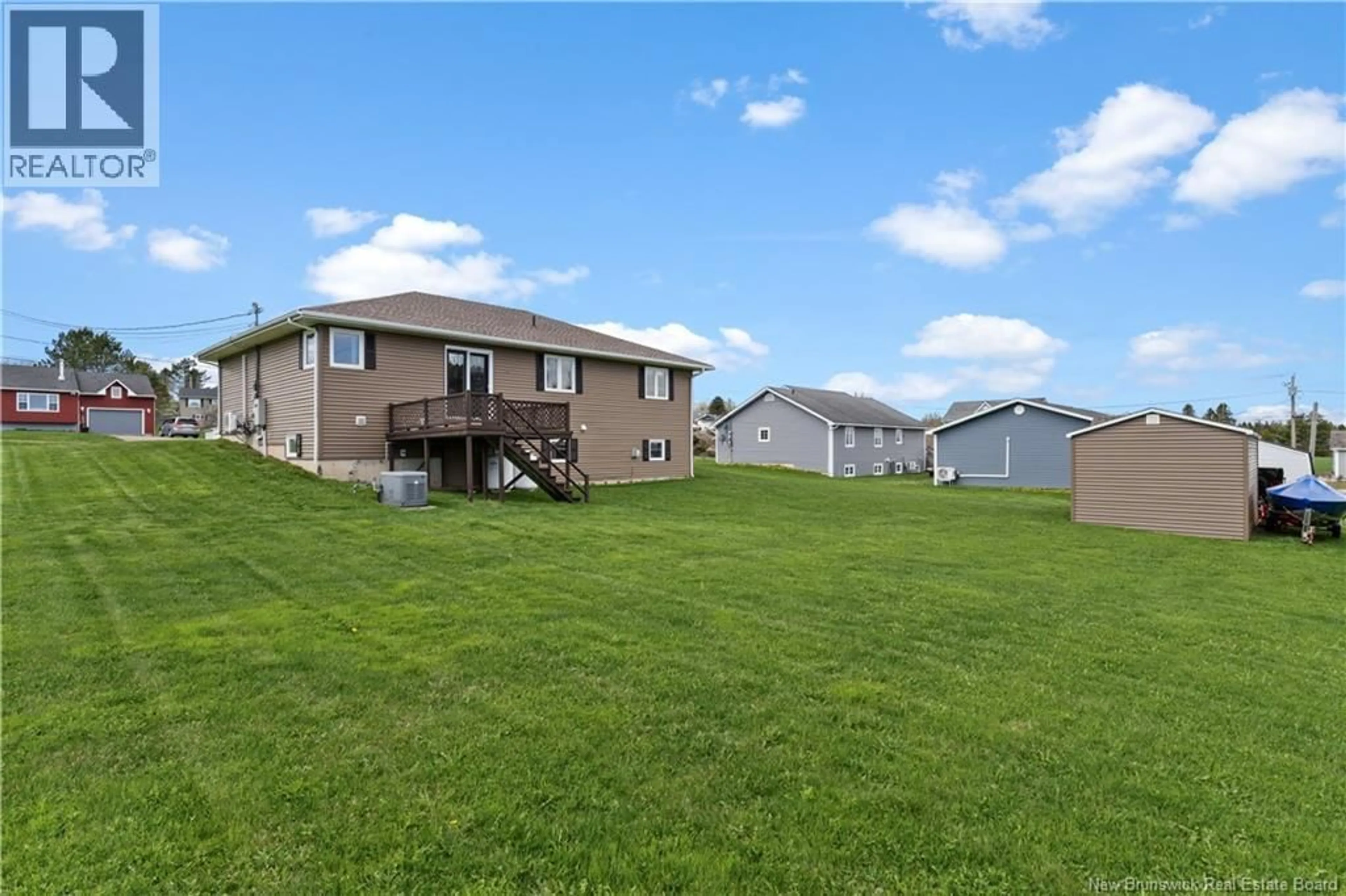 A pic from outside/outdoor area/front of a property/back of a property/a pic from drone, water/lake/river/ocean view for 120 ALOUETTE, Memramcook New Brunswick E4K1Z6
