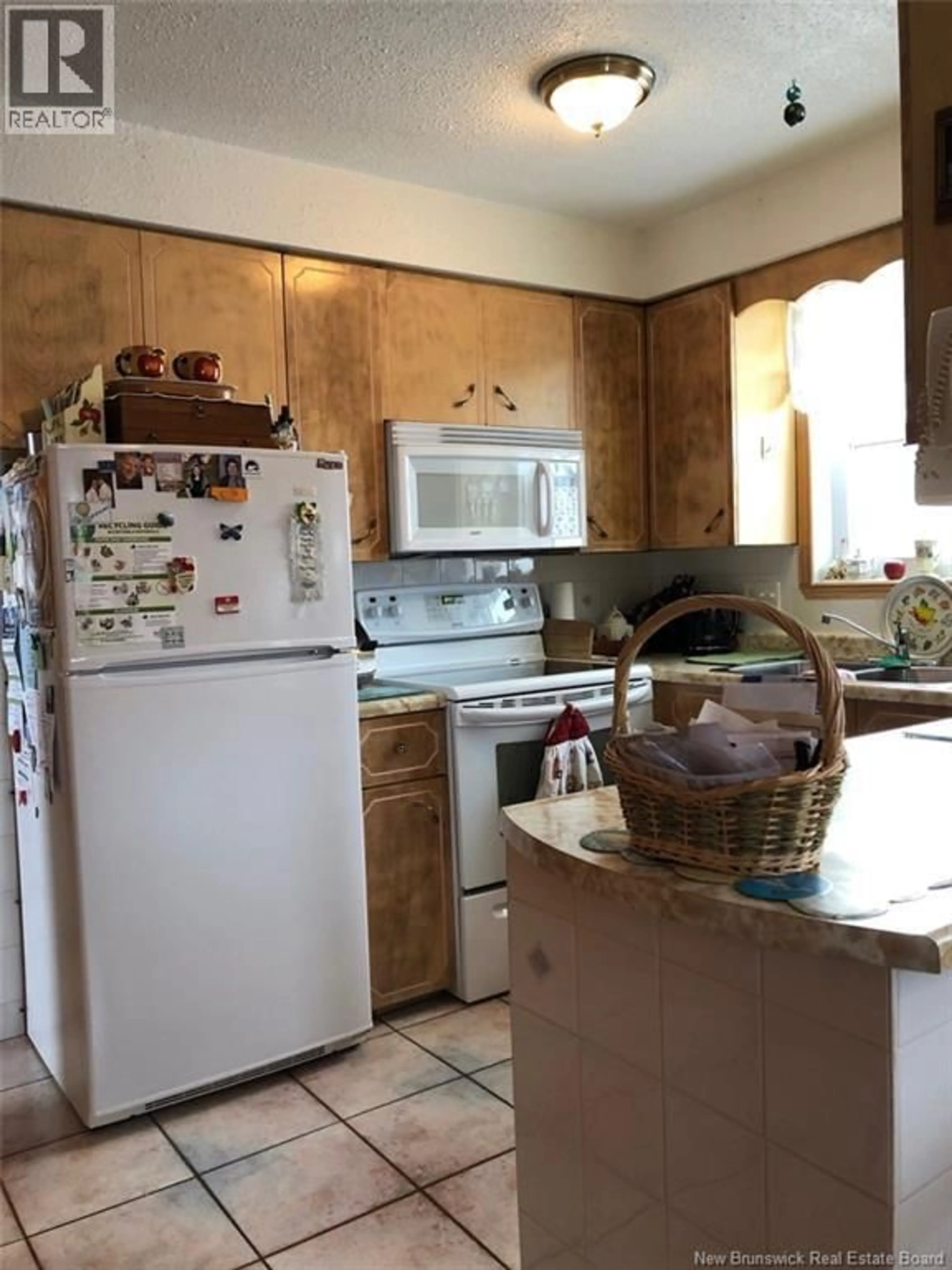 Standard kitchen, unknown for 108 BAYBREEZE DRIVE, Dalhousie New Brunswick E8C1C9